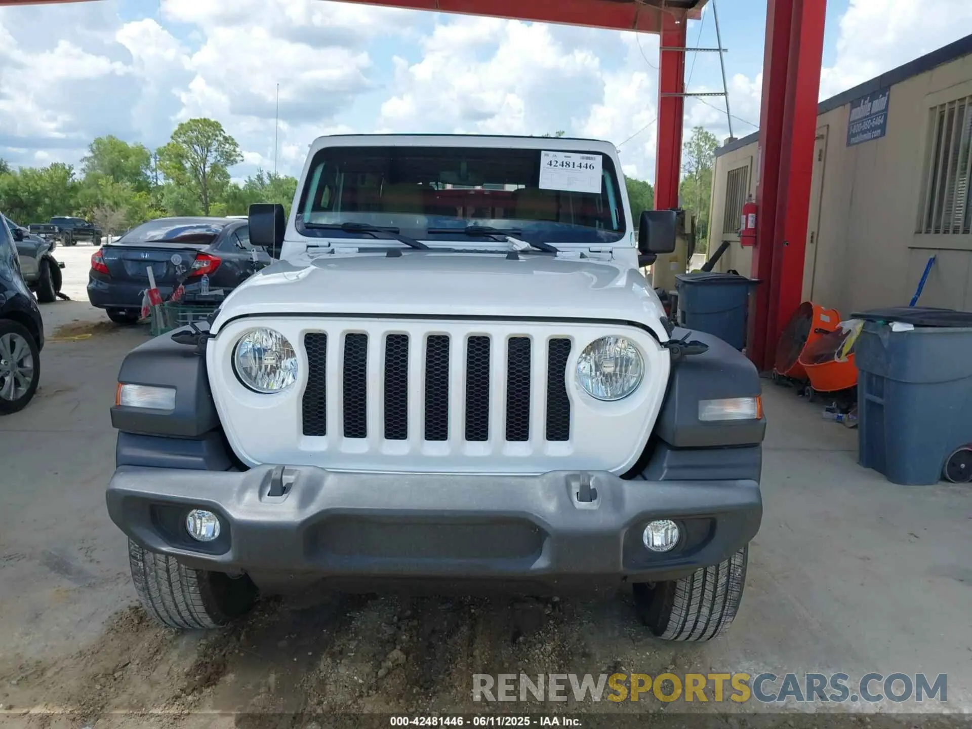 12 Photograph of a damaged car 1C4HJXDG7MW805657 JEEP WRANGLER UNLIMITED 2021