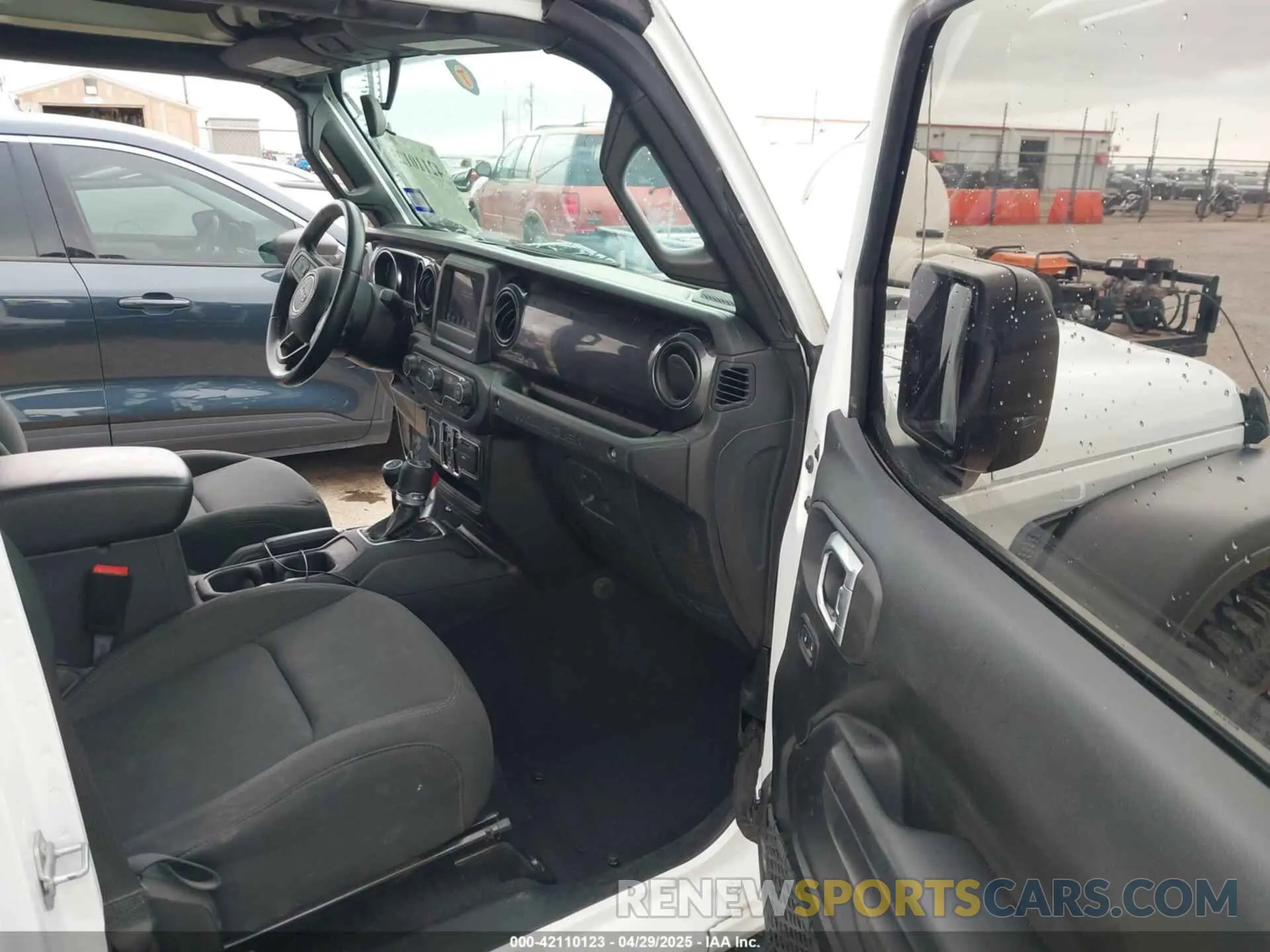 5 Фотография поврежденного автомобиля 1C4HJXDG8MW509322 JEEP WRANGLER UNLIMITED 2021
