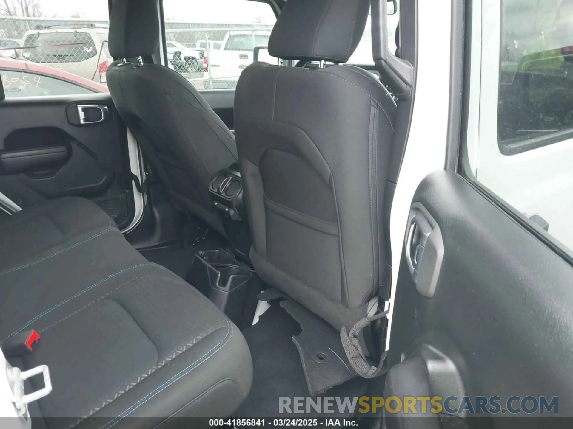 8 Фотография поврежденного автомобиля 1C4HJXDG8MW596171 JEEP WRANGLER UNLIMITED 2021