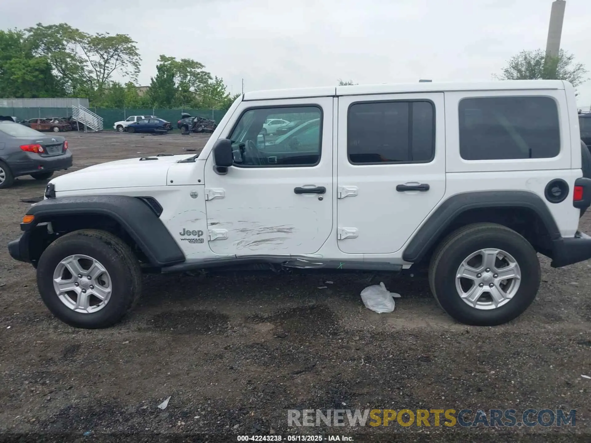 14 Фотография поврежденного автомобиля 1C4HJXDG9MW582361 JEEP WRANGLER UNLIMITED 2021