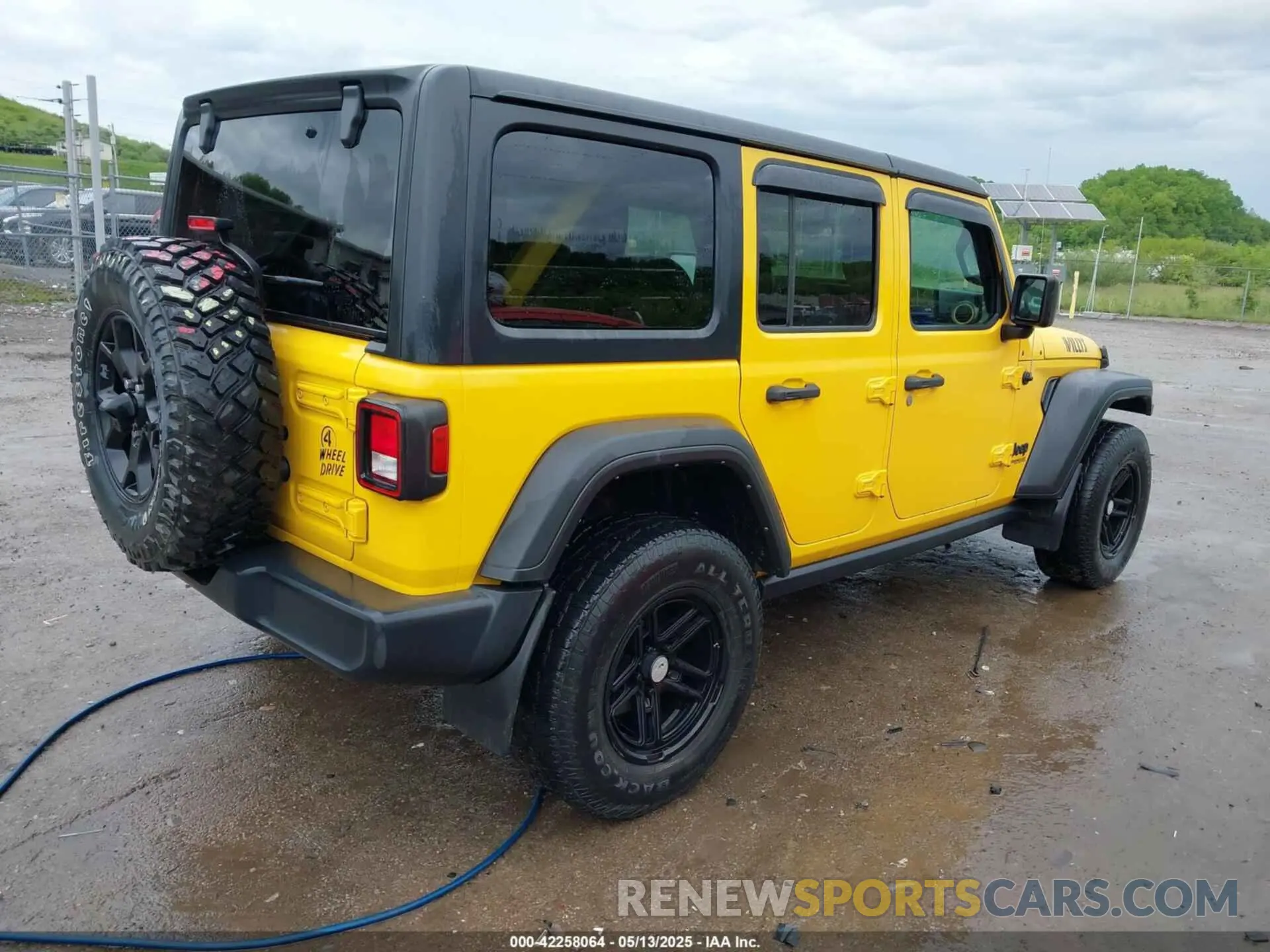 4 Фотография поврежденного автомобиля 1C4HJXDMXMW707745 JEEP WRANGLER UNLIMITED 2021
