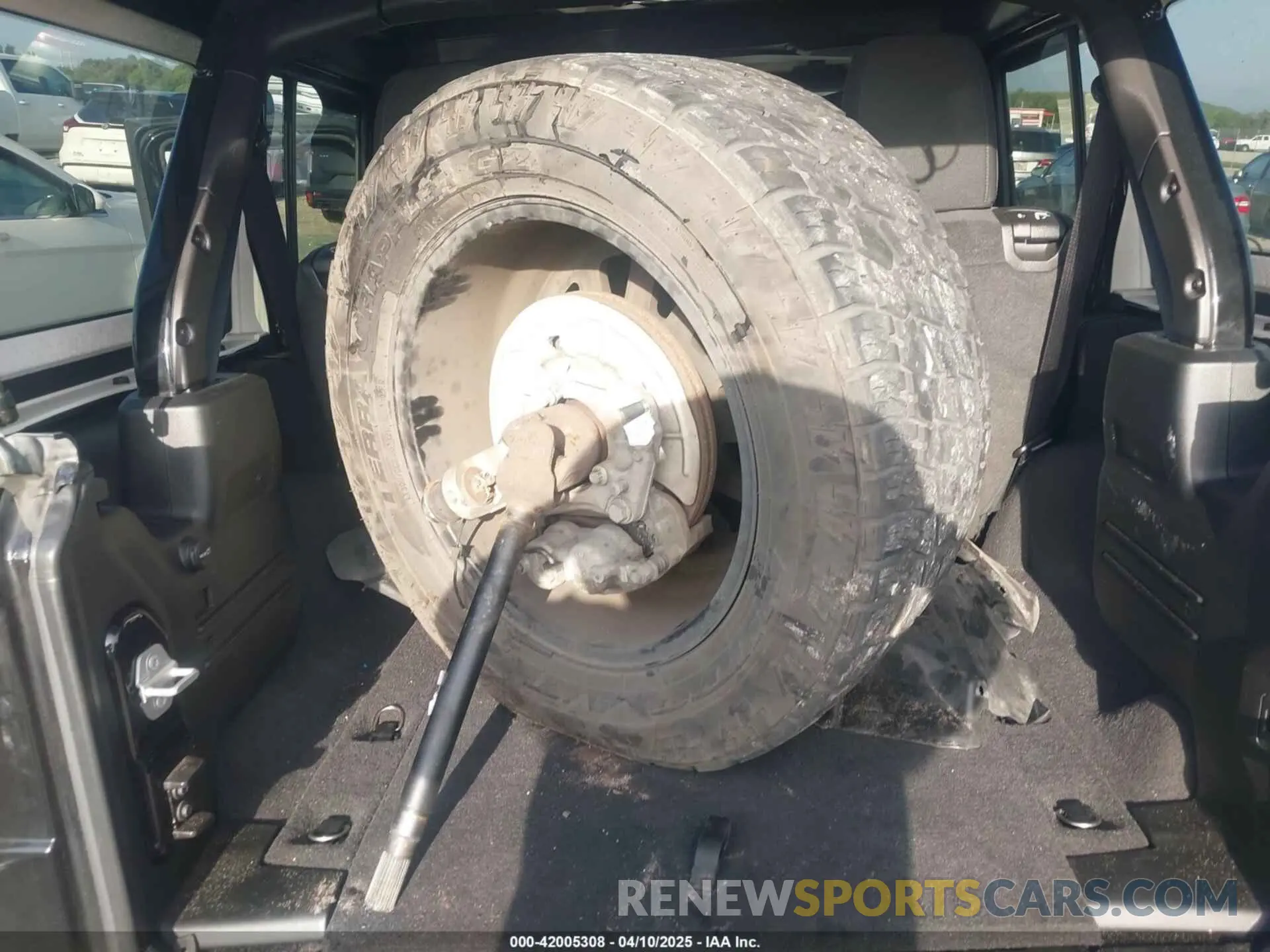 12 Photograph of a damaged car 1C4HJXDN0MW636466 JEEP WRANGLER UNLIMITED 2021