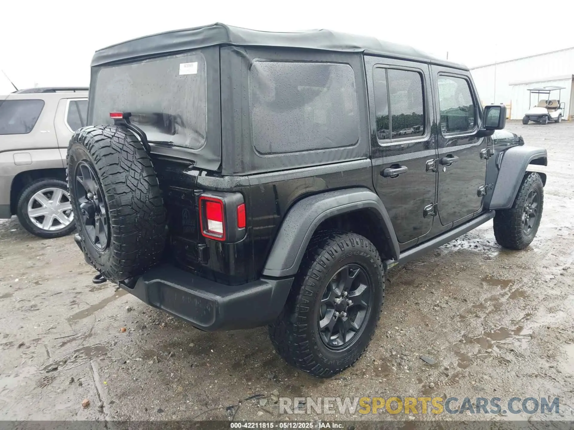 4 Фотография поврежденного автомобиля 1C4HJXDN0MW678801 JEEP WRANGLER UNLIMITED 2021