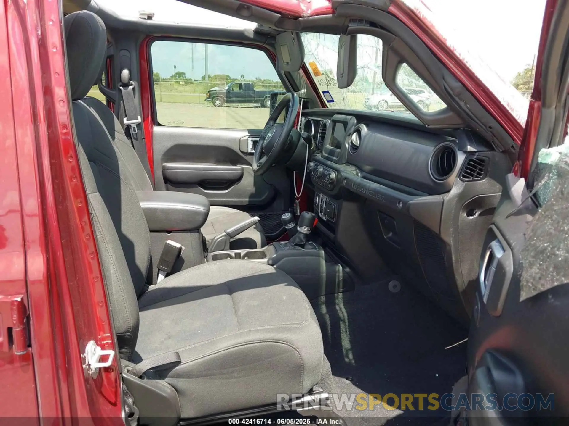 5 Photograph of a damaged car 1C4HJXDN0MW815350 JEEP WRANGLER UNLIMITED 2021