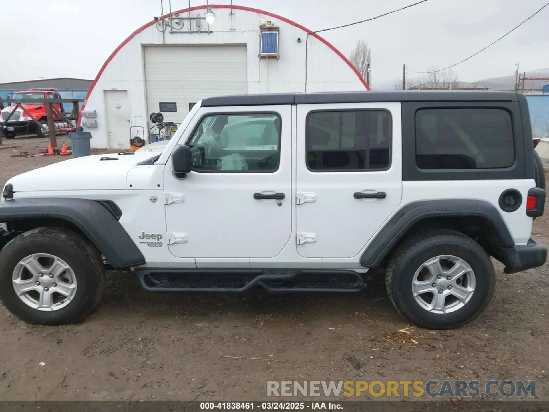 14 Фотография поврежденного автомобиля 1C4HJXDN1MW592610 JEEP WRANGLER UNLIMITED 2021
