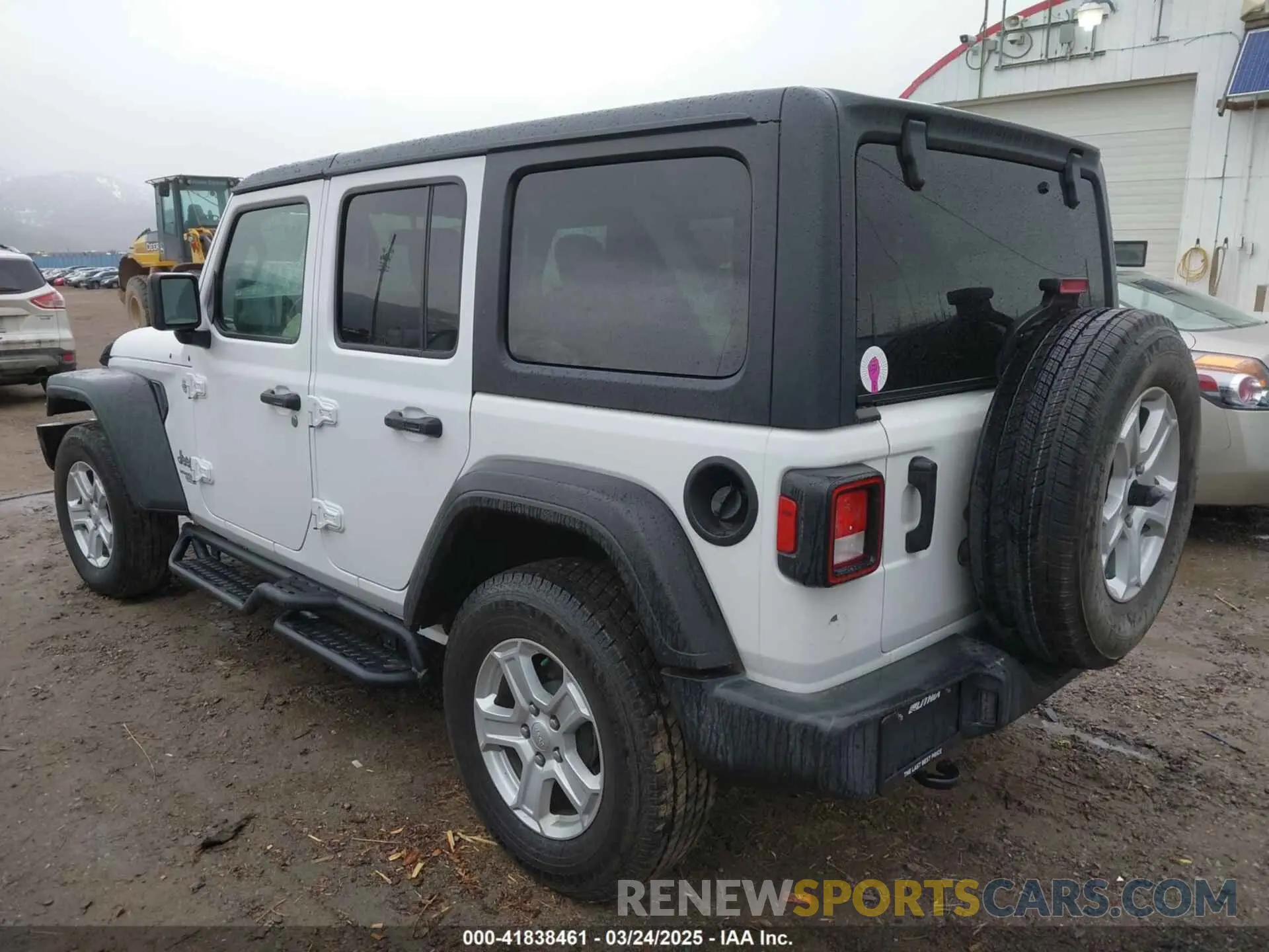 3 Фотография поврежденного автомобиля 1C4HJXDN1MW592610 JEEP WRANGLER UNLIMITED 2021