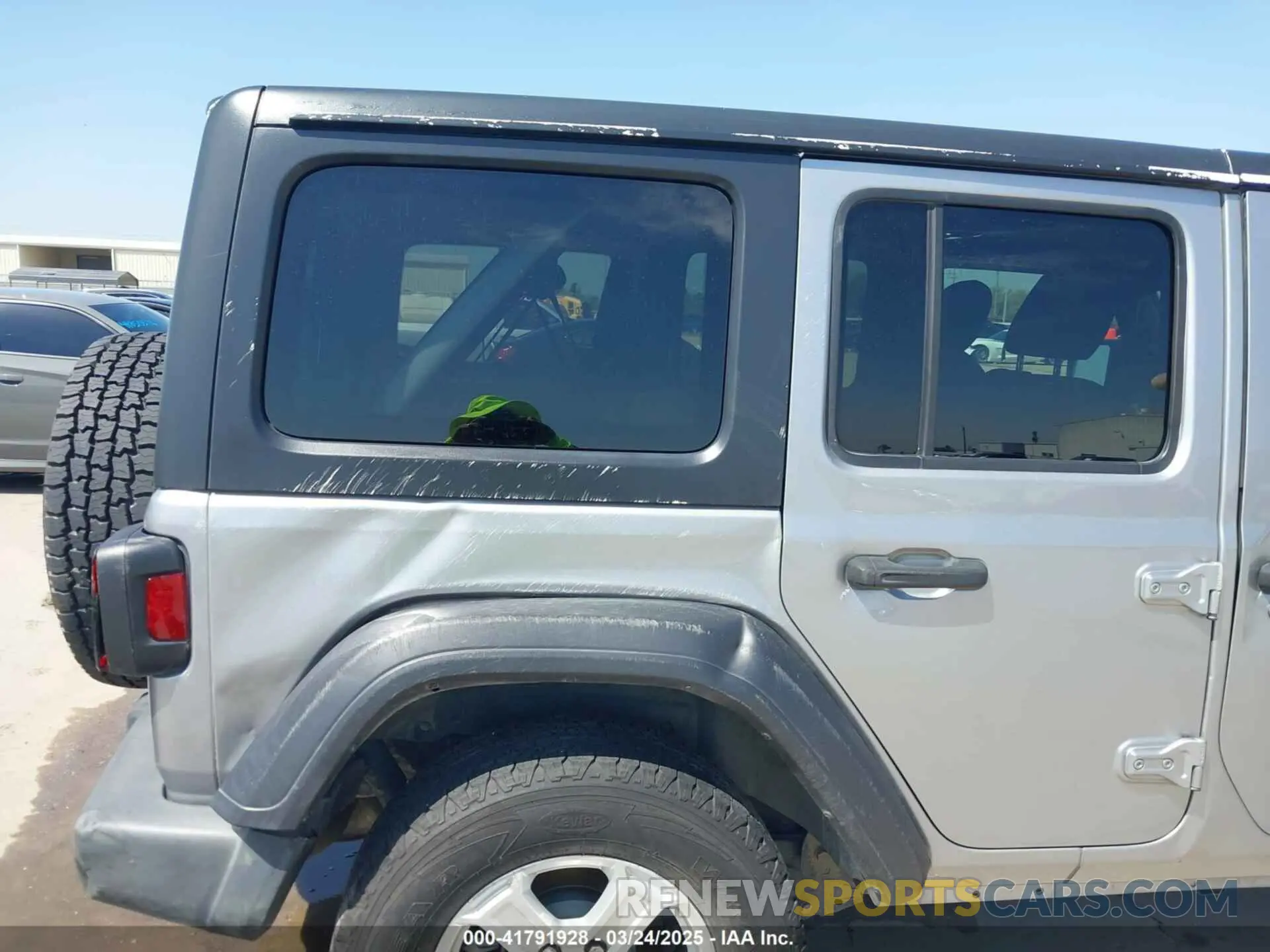 12 Фотография поврежденного автомобиля 1C4HJXDN1MW616467 JEEP WRANGLER UNLIMITED 2021