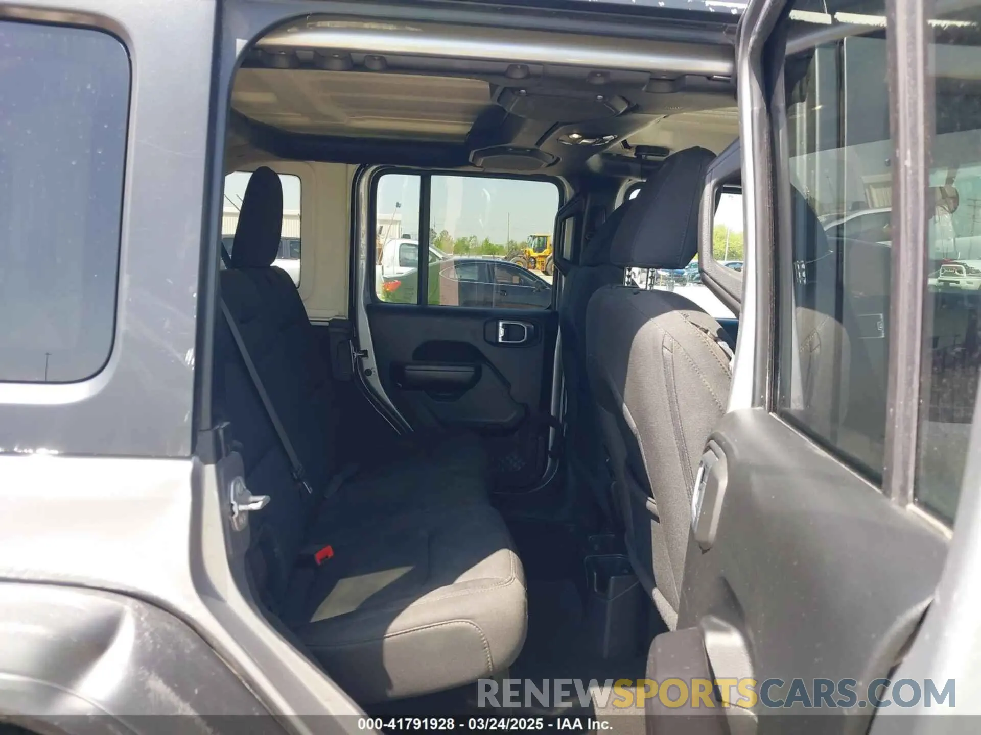 8 Фотография поврежденного автомобиля 1C4HJXDN1MW616467 JEEP WRANGLER UNLIMITED 2021