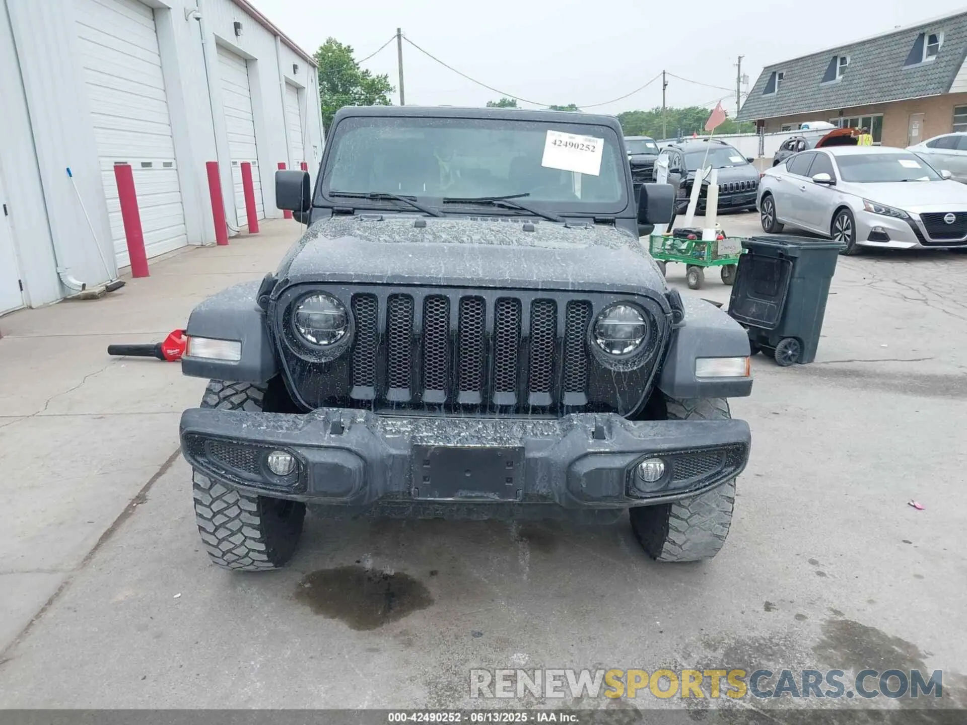 12 Фотография поврежденного автомобиля 1C4HJXDN1MW660579 JEEP WRANGLER UNLIMITED 2021