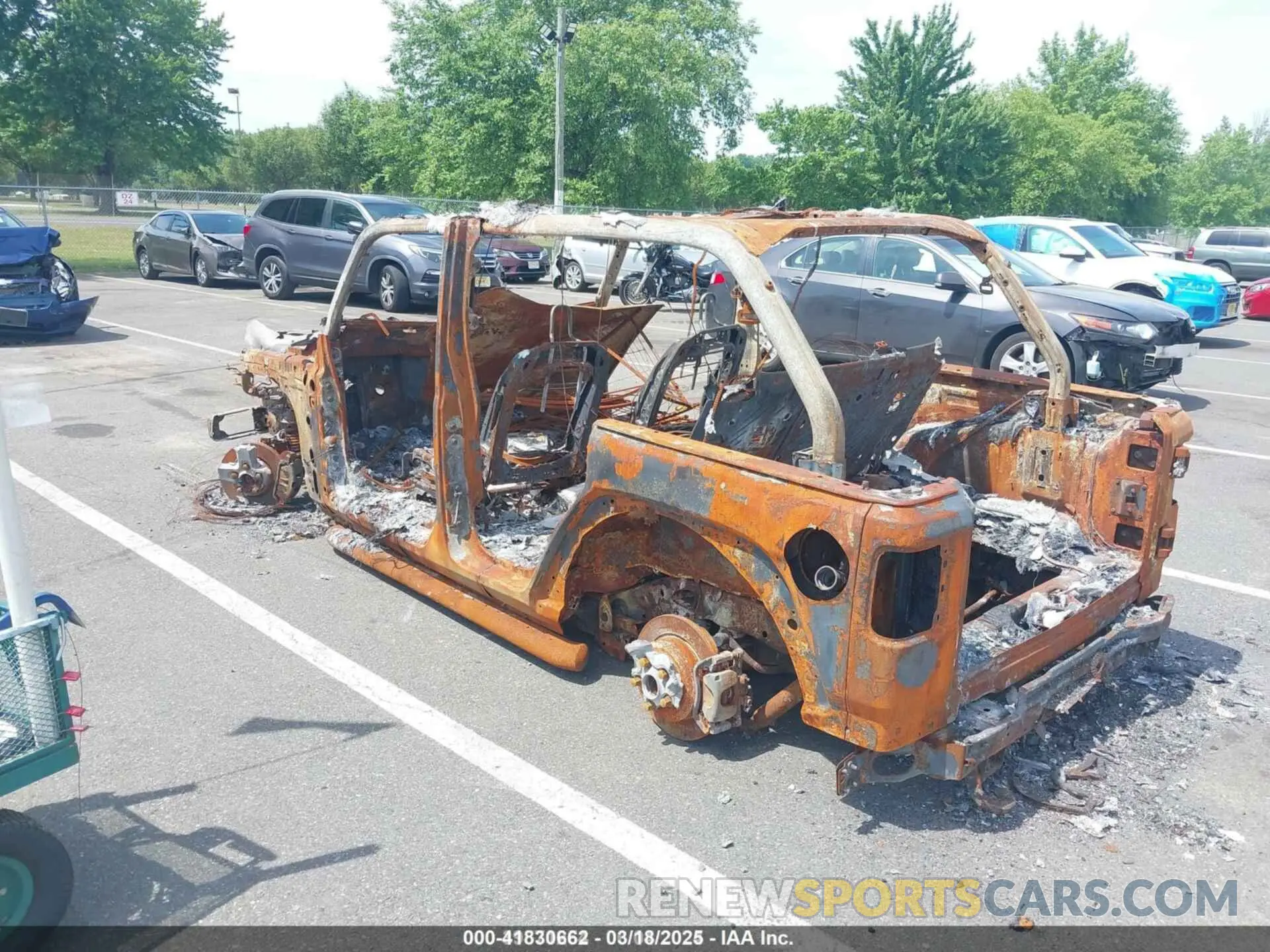 3 Фотография поврежденного автомобиля 1C4HJXDN3MW608970 JEEP WRANGLER UNLIMITED 2021