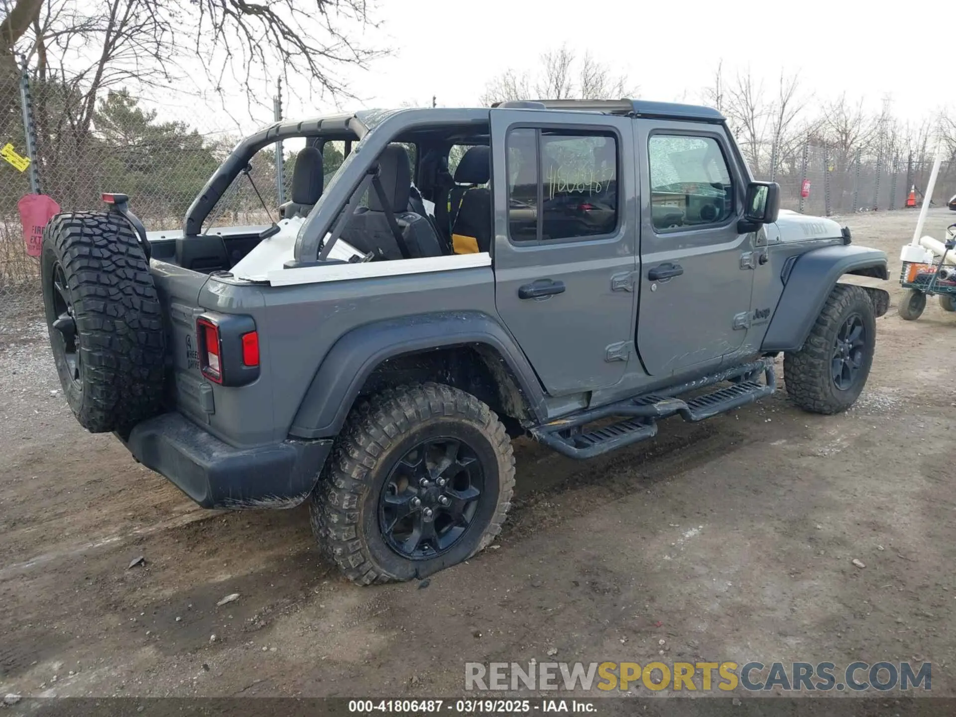 4 Photograph of a damaged car 1C4HJXDN3MW771456 JEEP WRANGLER UNLIMITED 2021
