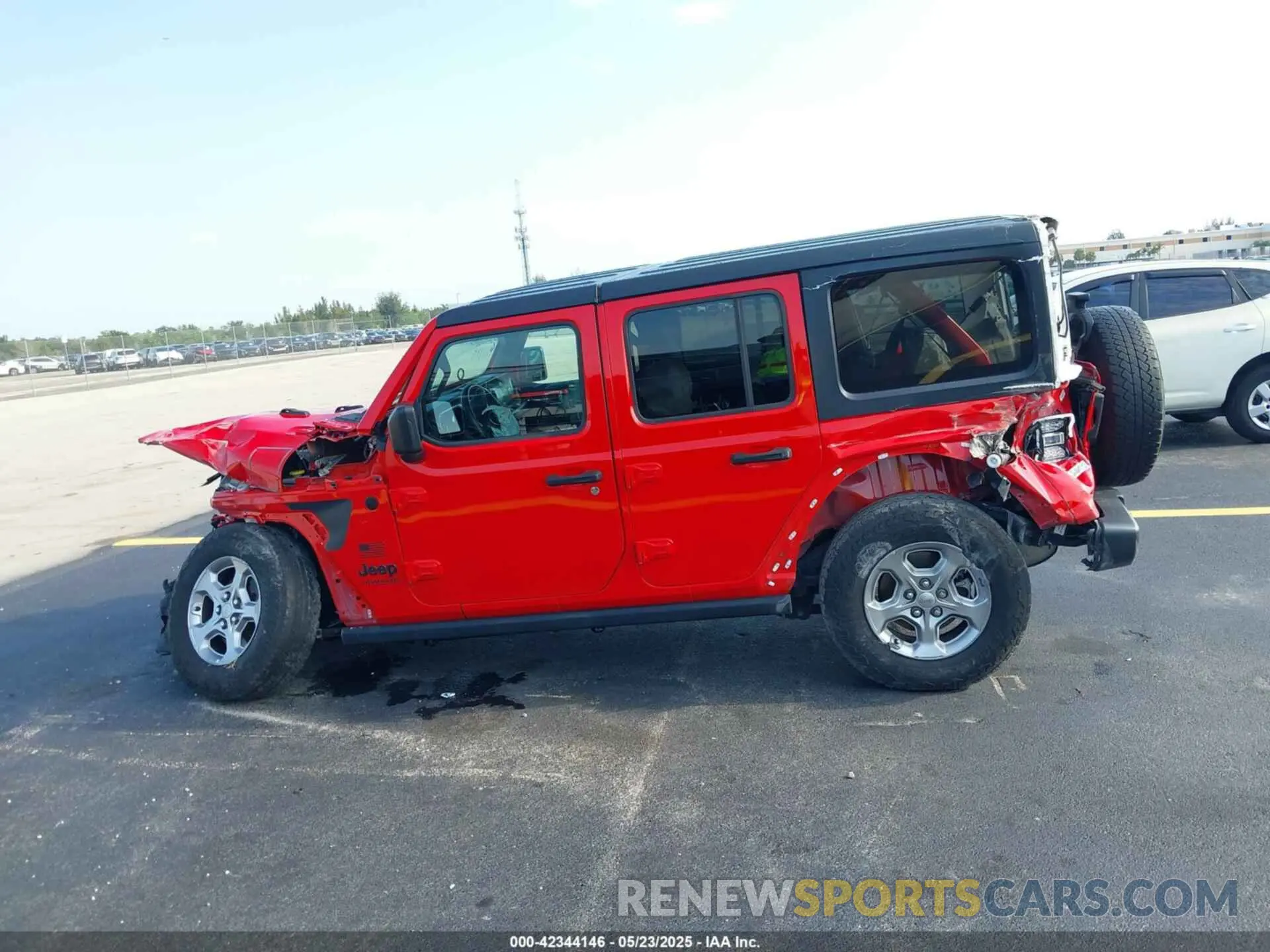 15 Photograph of a damaged car 1C4HJXDN6MW685705 JEEP WRANGLER UNLIMITED 2021
