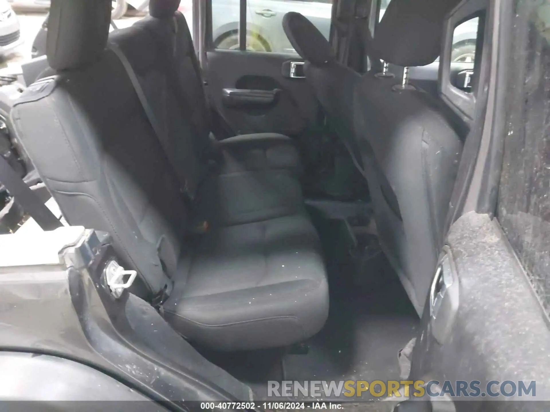 8 Photograph of a damaged car 1C4HJXDN6MW724339 JEEP WRANGLER UNLIMITED 2021
