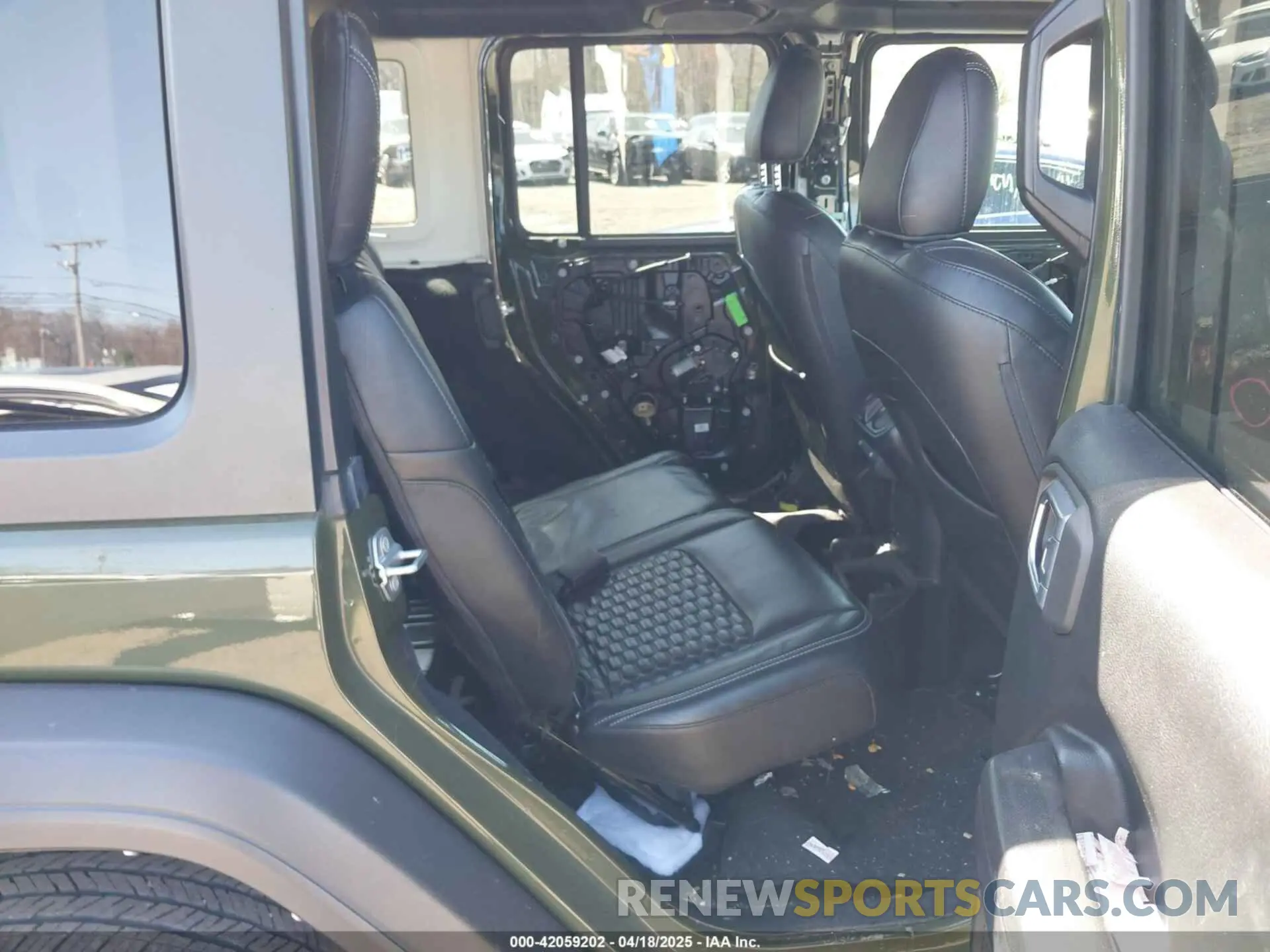 8 Фотография поврежденного автомобиля 1C4HJXDN8MW701628 JEEP WRANGLER UNLIMITED 2021