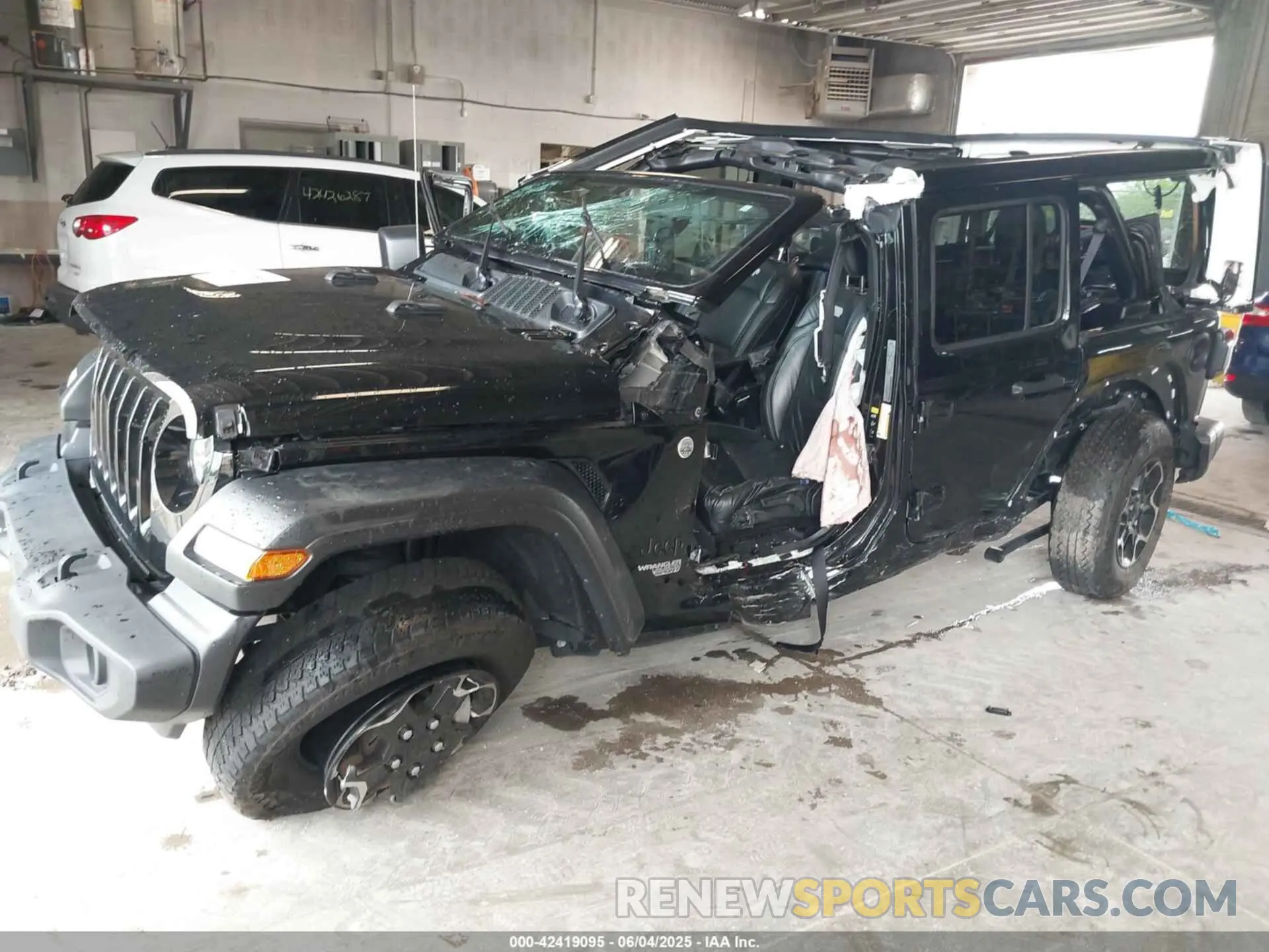 2 Photograph of a damaged car 1C4HJXDN8MW740087 JEEP WRANGLER UNLIMITED 2021