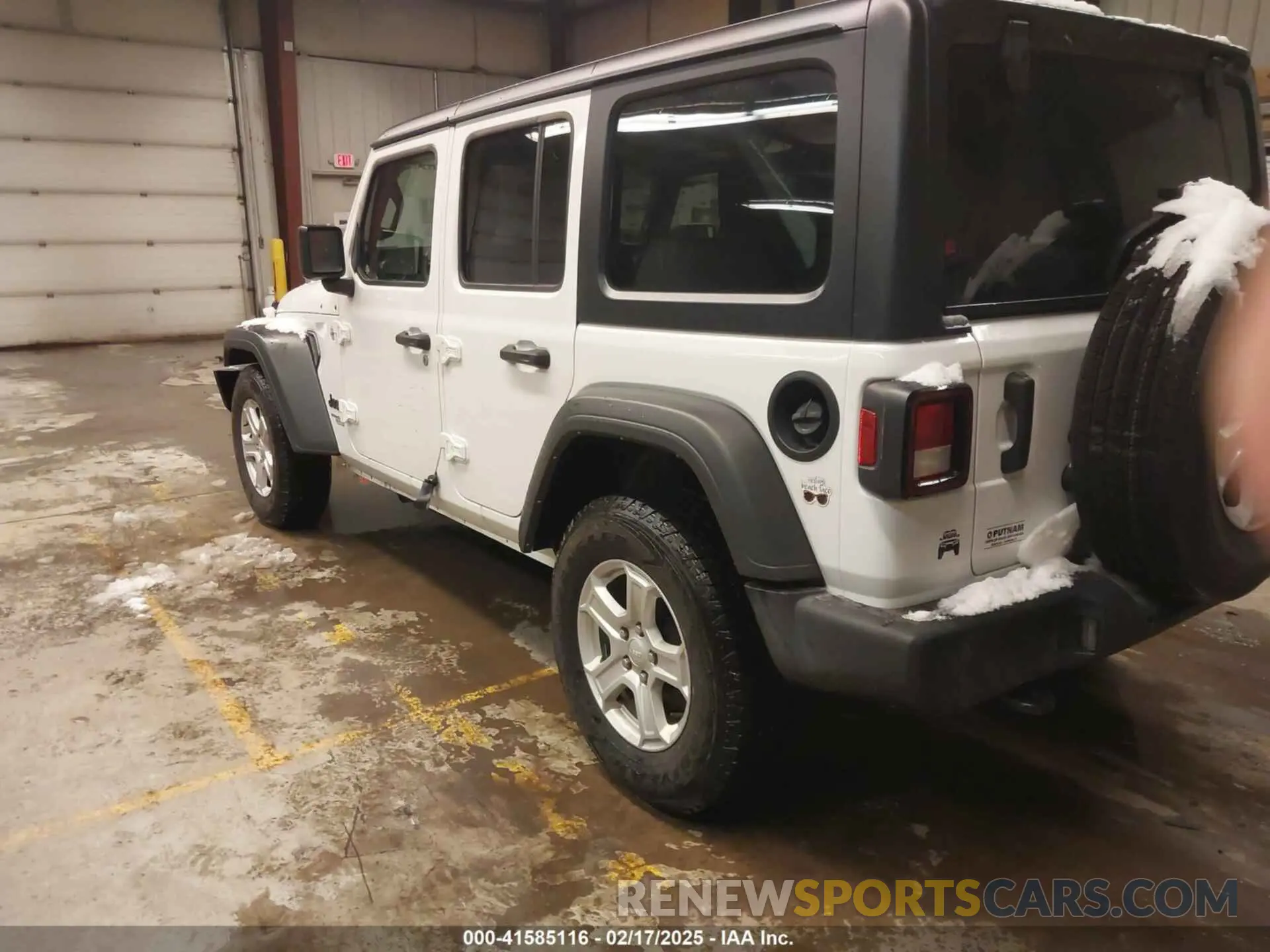3 Photograph of a damaged car 1C4HJXDN8MW813202 JEEP WRANGLER UNLIMITED 2021