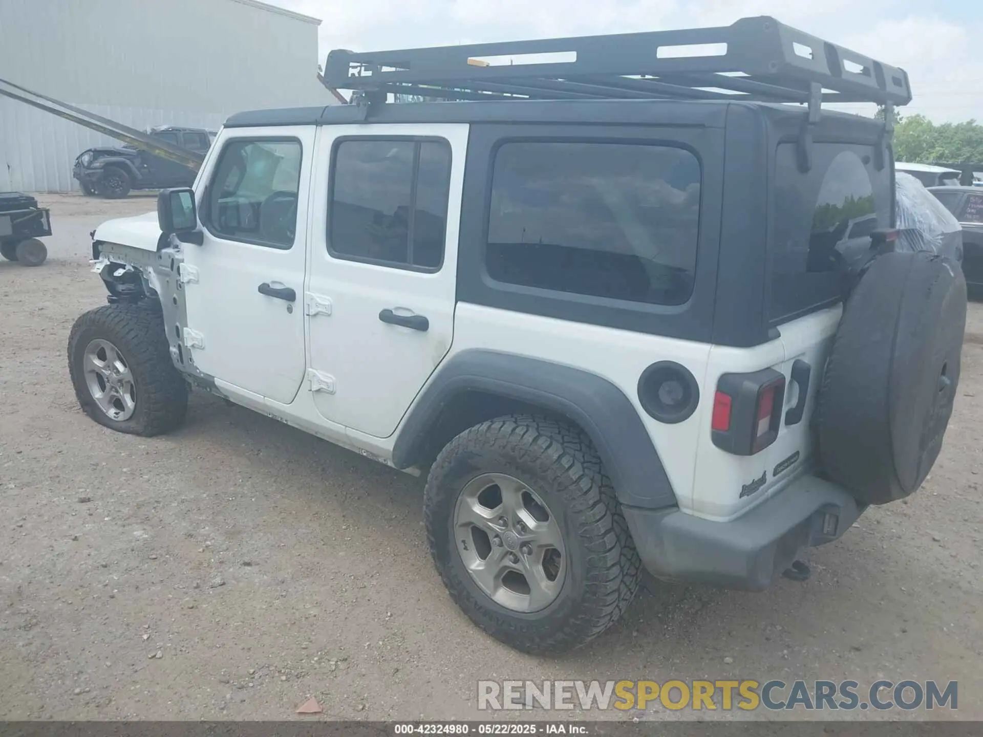 3 Photograph of a damaged car 1C4HJXDNXMW623210 JEEP WRANGLER UNLIMITED 2021