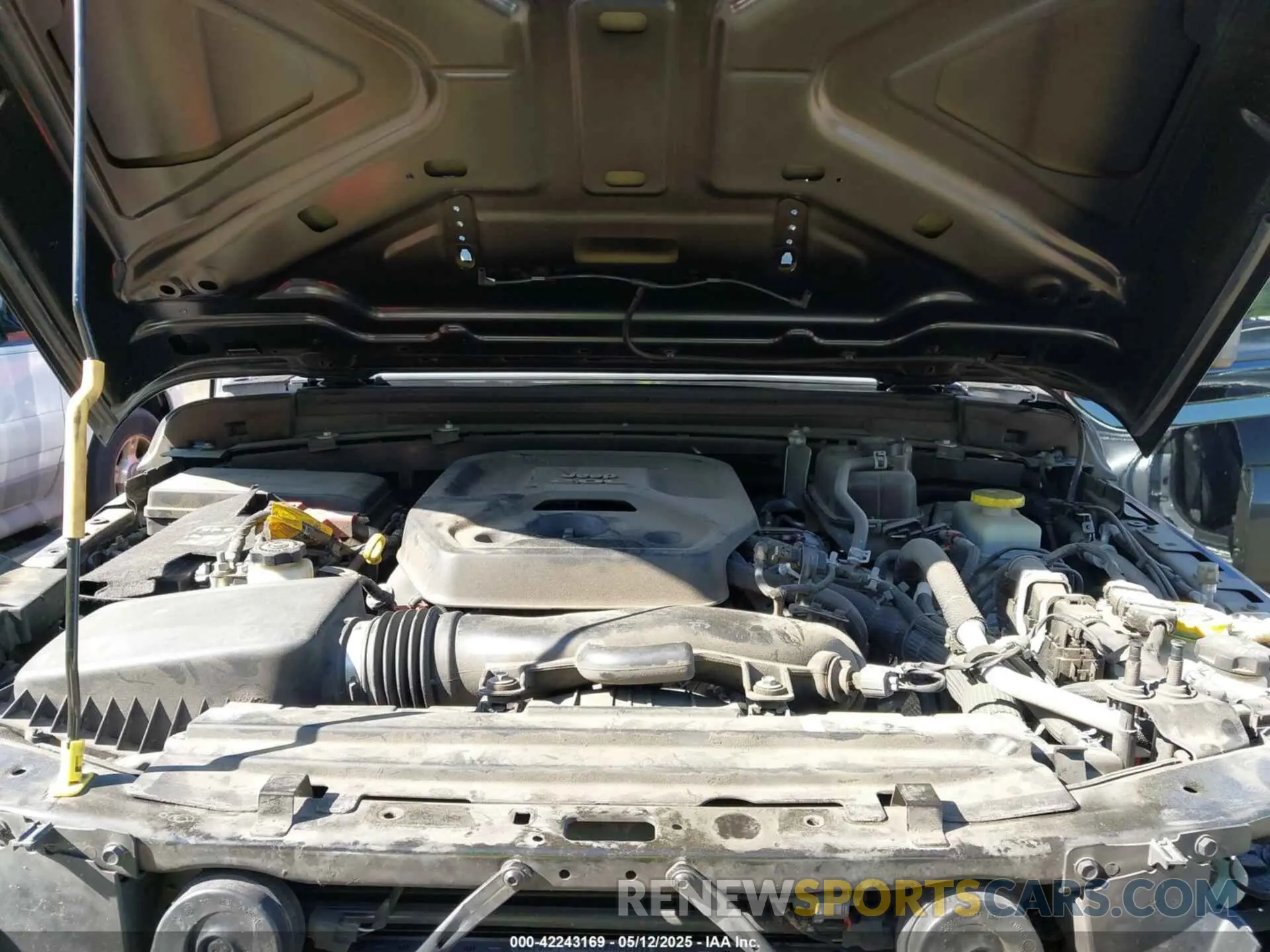10 Photograph of a damaged car 1C4HJXDNXMW646194 JEEP WRANGLER UNLIMITED 2021