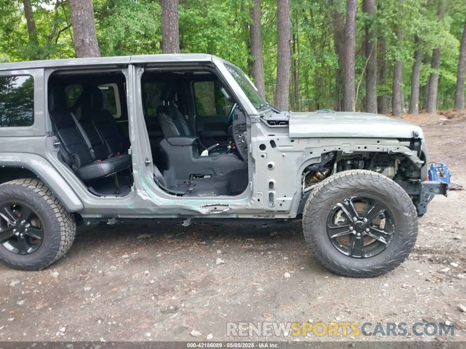 6 Фотография поврежденного автомобиля 1C4HJXEG0MW703812 JEEP WRANGLER UNLIMITED 2021