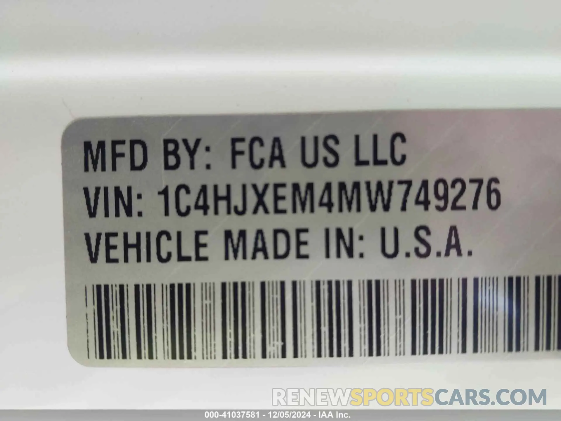 9 Photograph of a damaged car 1C4HJXEM4MW749276 JEEP WRANGLER UNLIMITED 2021