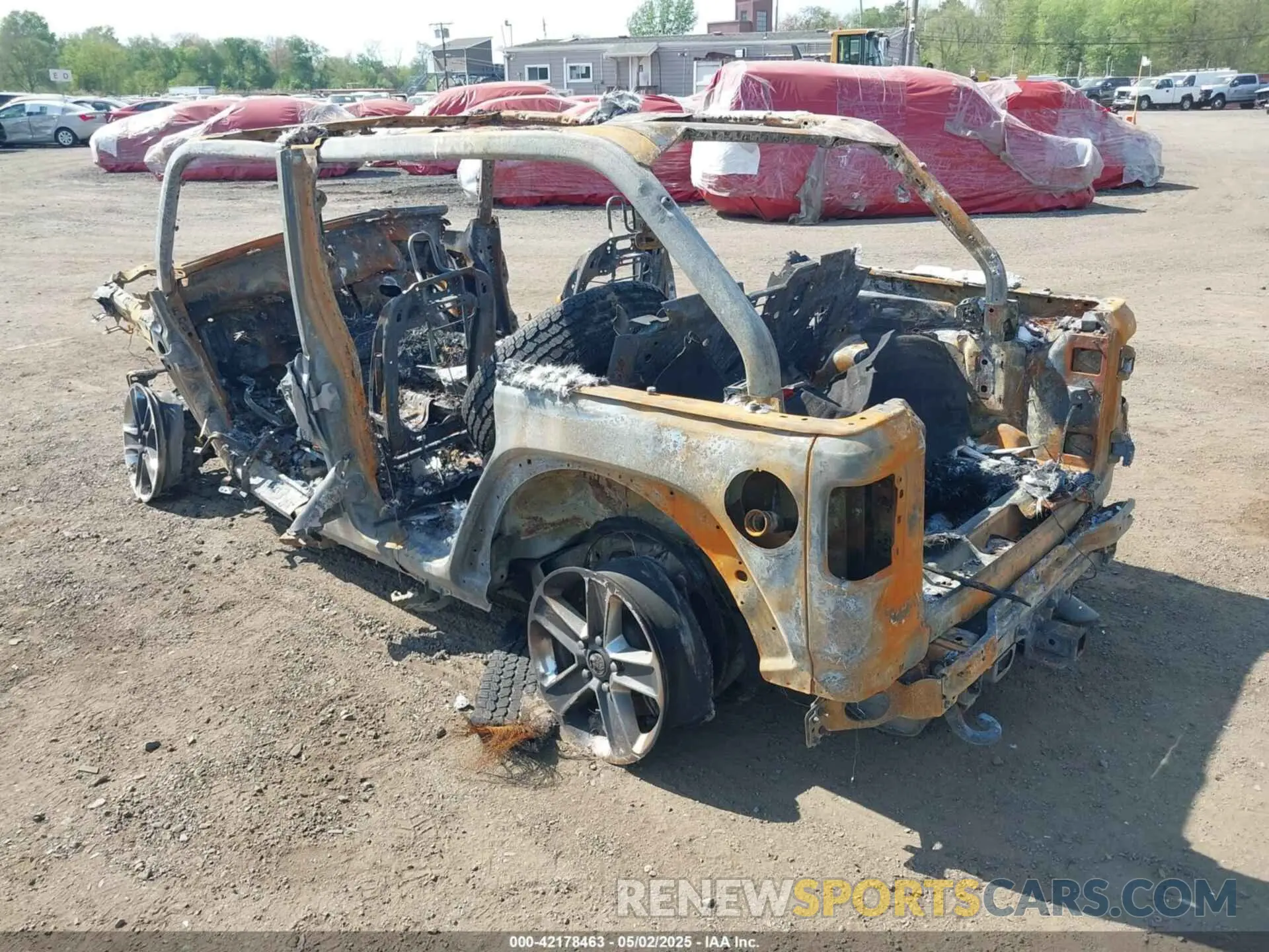 3 Фотография поврежденного автомобиля 1C4HJXEN8MW788168 JEEP WRANGLER UNLIMITED 2021
