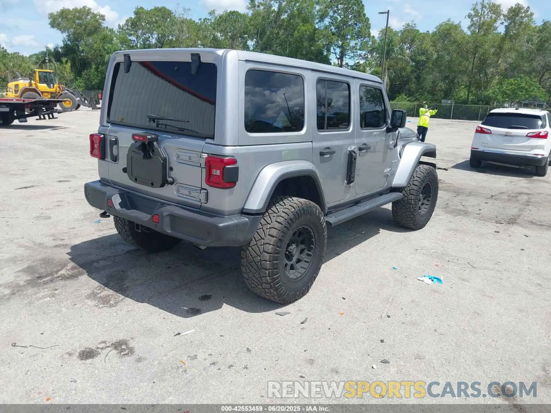 4 Photograph of a damaged car 1C4HJXEN9MW637288 JEEP WRANGLER UNLIMITED 2021