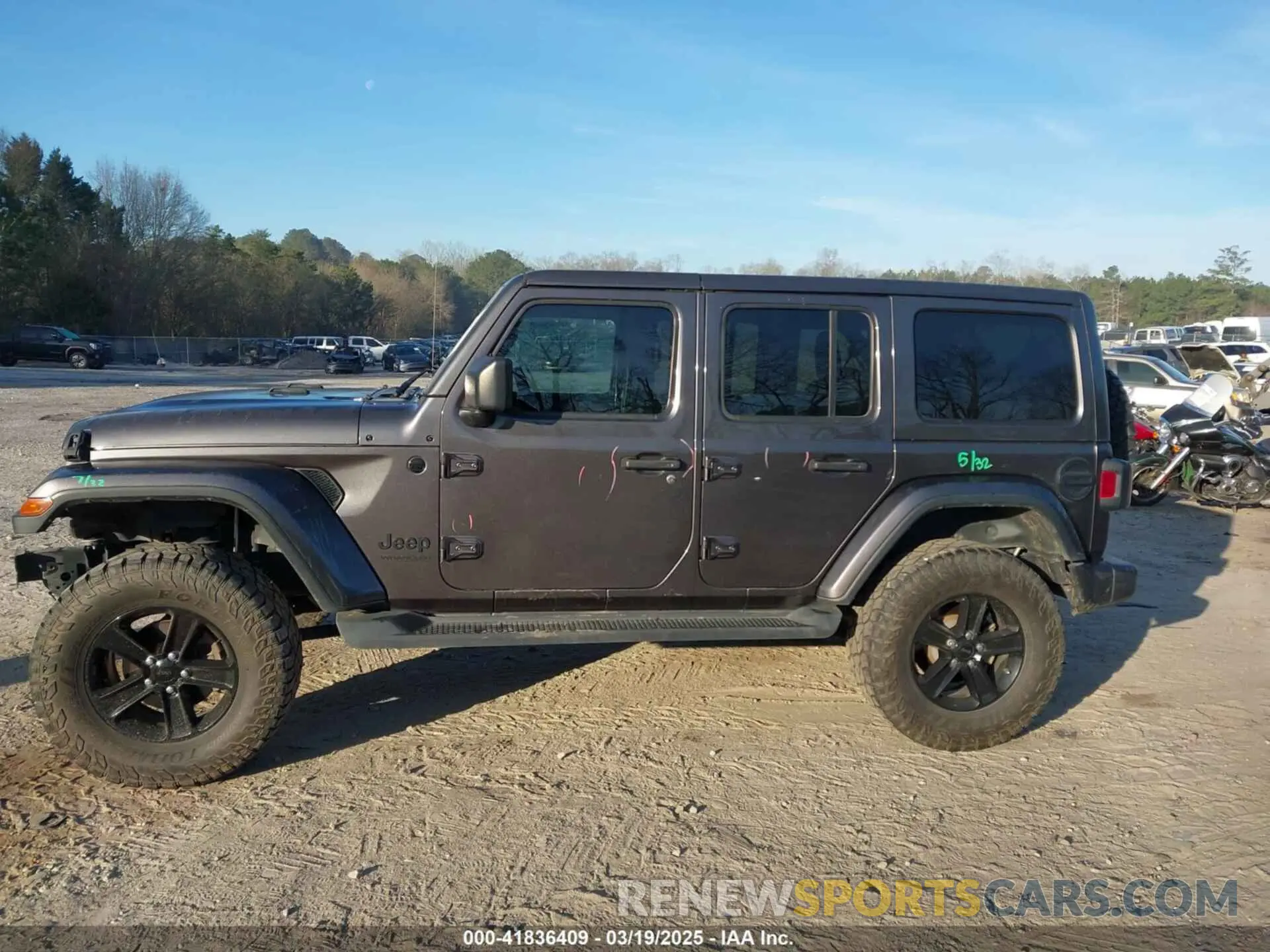 14 Photograph of a damaged car 1C4HJXENXMW681445 JEEP WRANGLER UNLIMITED 2021