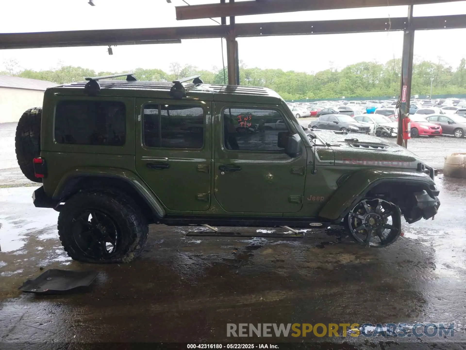 13 Photograph of a damaged car 1C4HJXFG4MW543254 JEEP WRANGLER UNLIMITED 2021