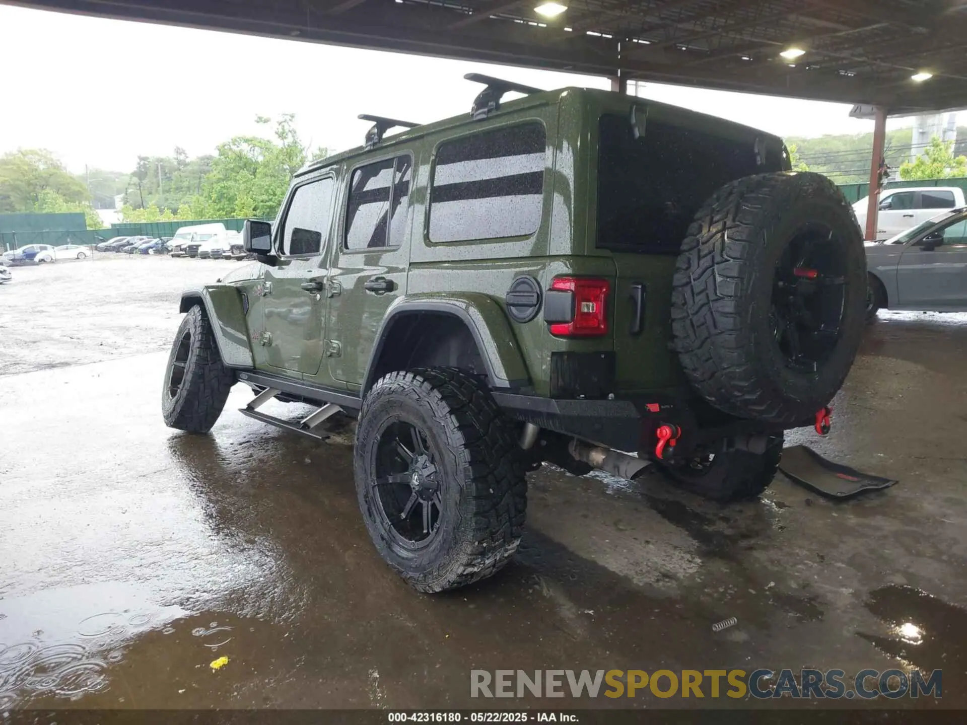 3 Photograph of a damaged car 1C4HJXFG4MW543254 JEEP WRANGLER UNLIMITED 2021