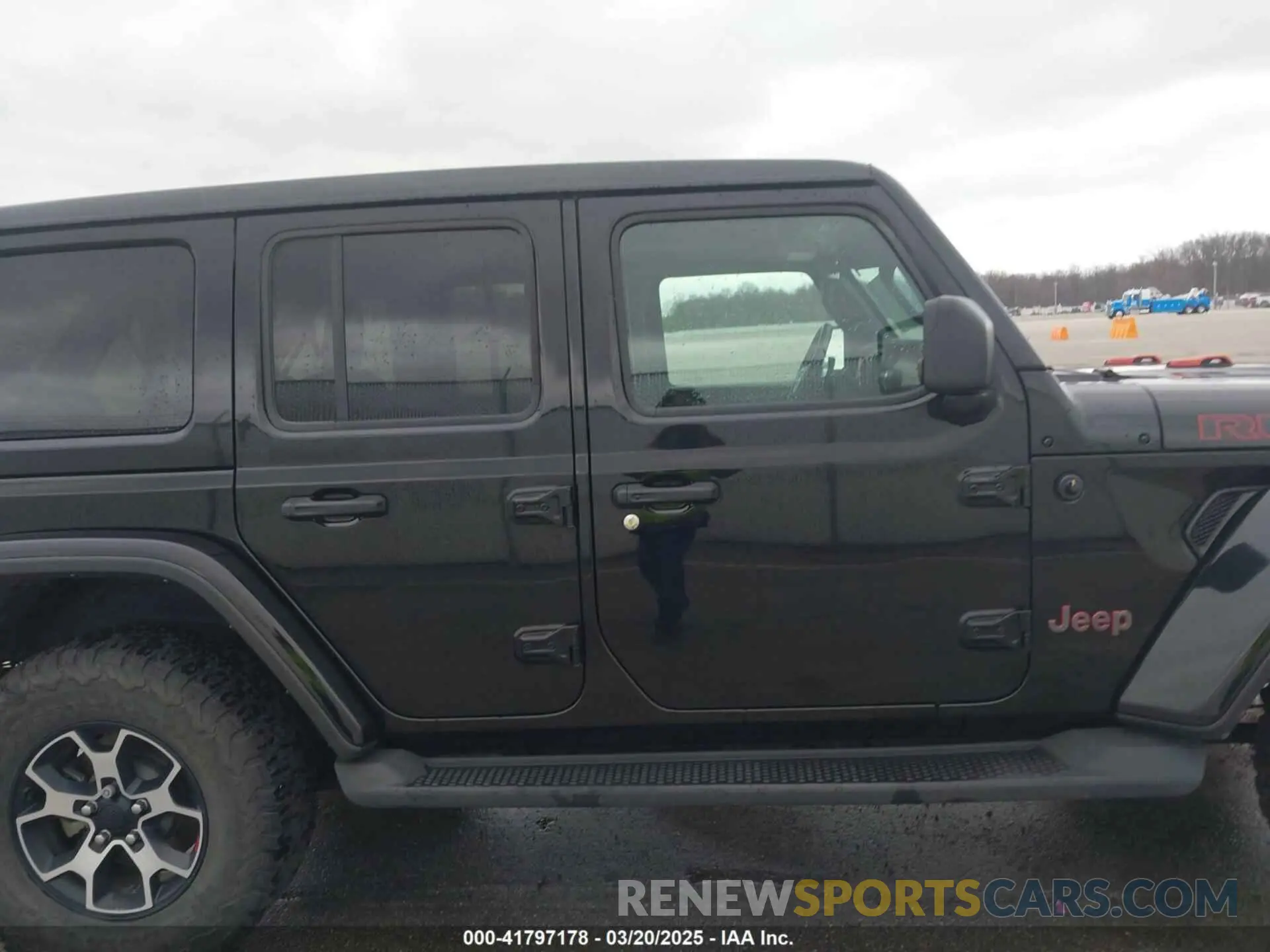 14 Photograph of a damaged car 1C4HJXFG8MW775419 JEEP WRANGLER UNLIMITED 2021