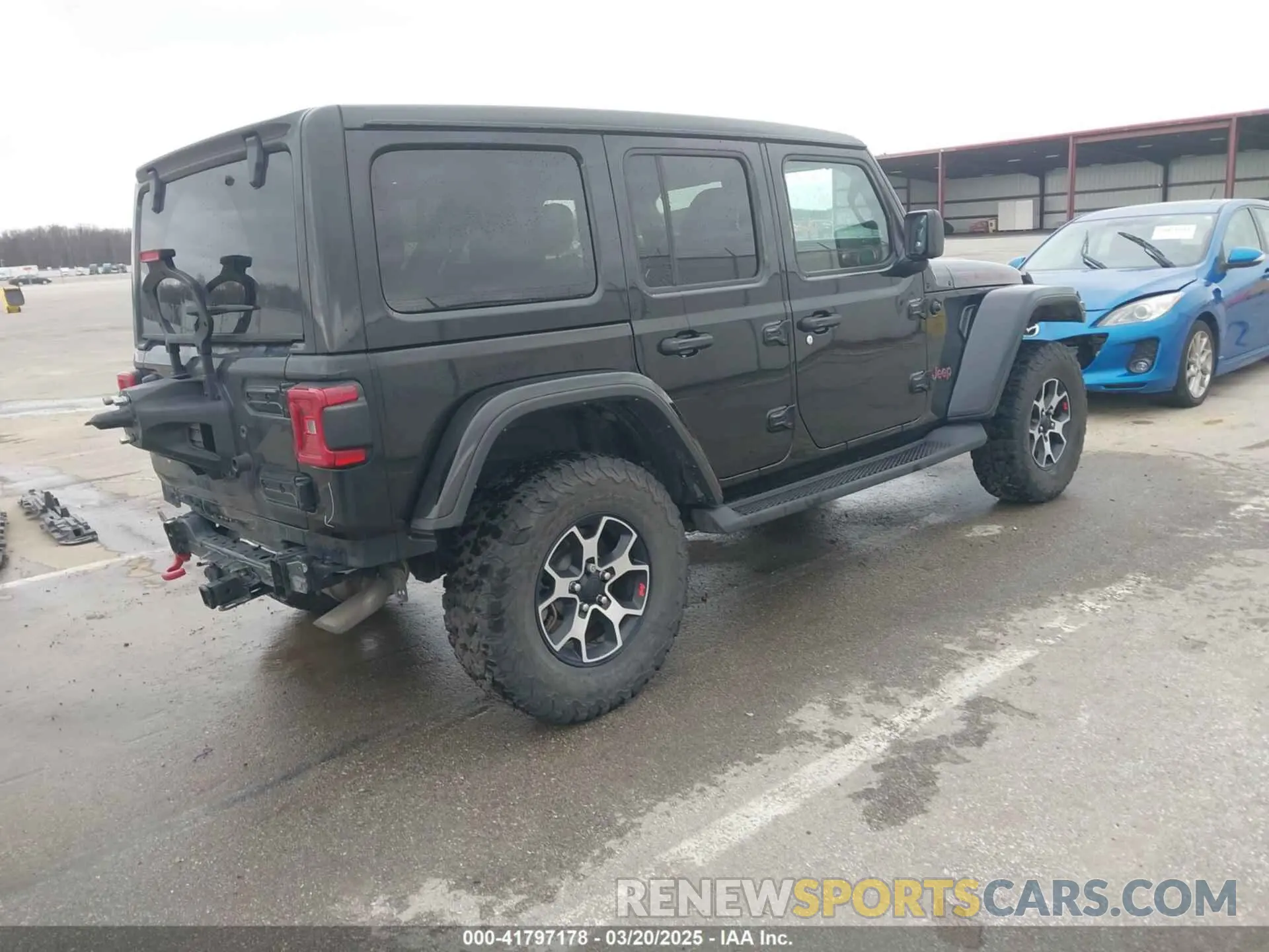 4 Photograph of a damaged car 1C4HJXFG8MW775419 JEEP WRANGLER UNLIMITED 2021