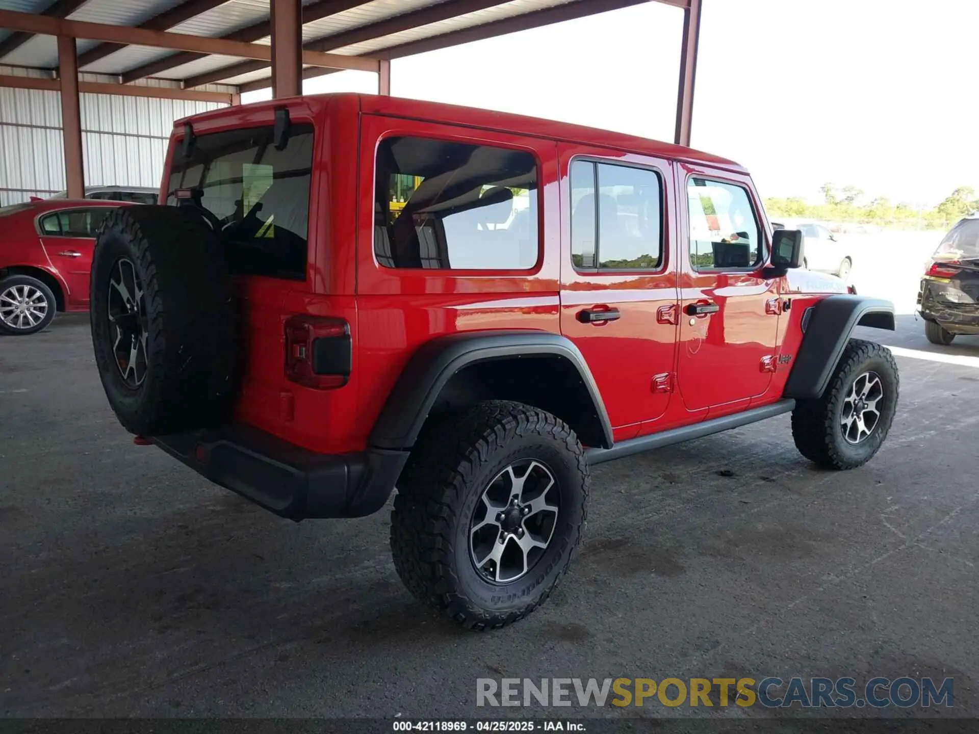 4 Photograph of a damaged car 1C4HJXFG8MW785318 JEEP WRANGLER UNLIMITED 2021