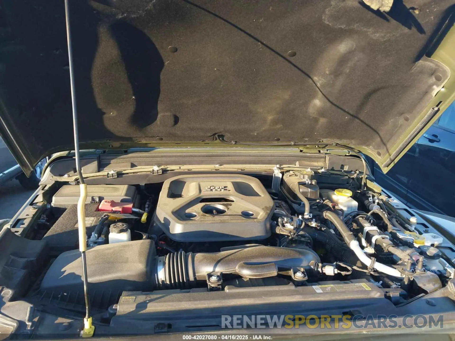10 Photograph of a damaged car 1C4HJXFN1MW562424 JEEP WRANGLER UNLIMITED 2021