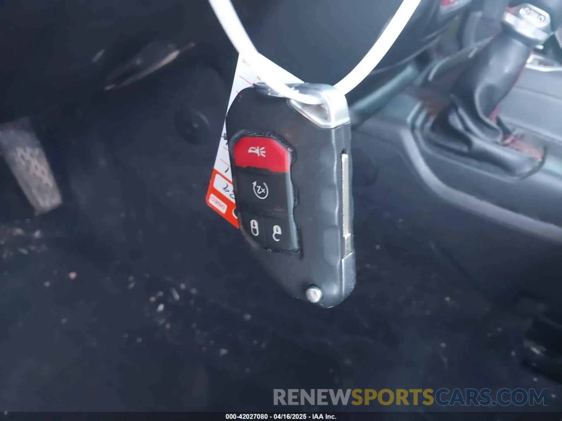11 Photograph of a damaged car 1C4HJXFN1MW562424 JEEP WRANGLER UNLIMITED 2021
