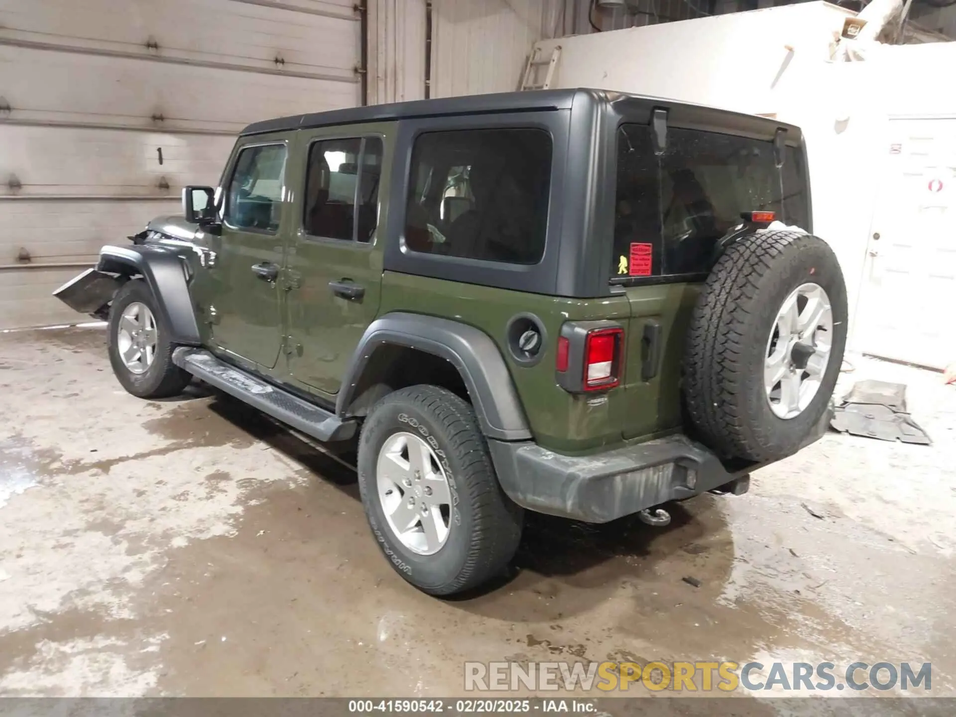 3 Photograph of a damaged car 1C4HJXKN1MW730360 JEEP WRANGLER UNLIMITED 2021