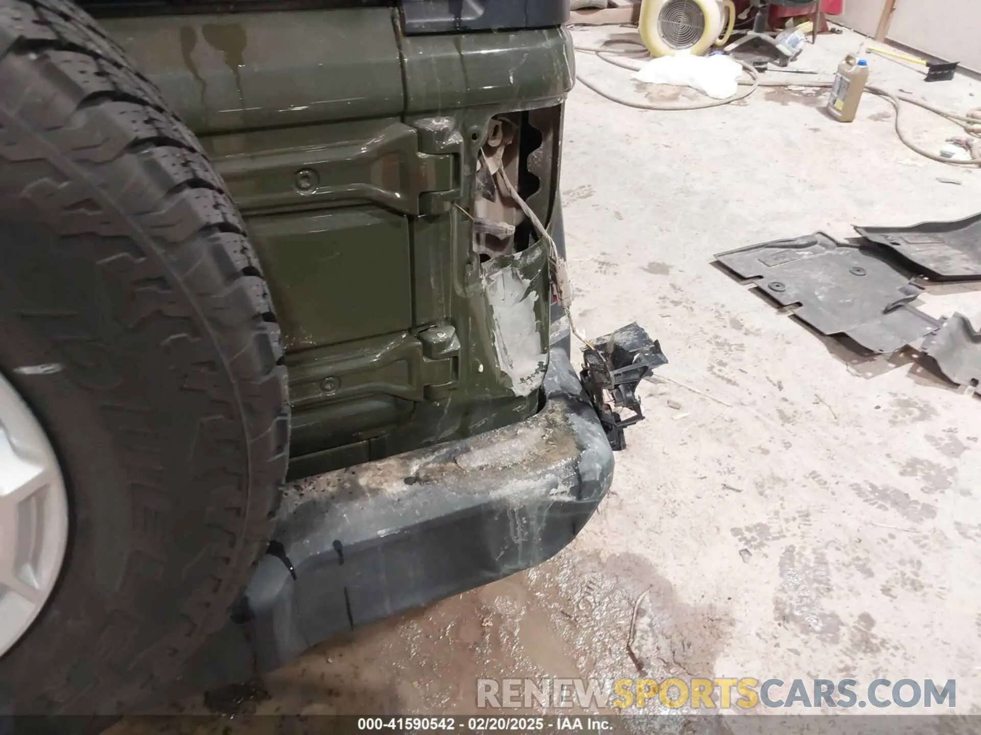 6 Photograph of a damaged car 1C4HJXKN1MW730360 JEEP WRANGLER UNLIMITED 2021