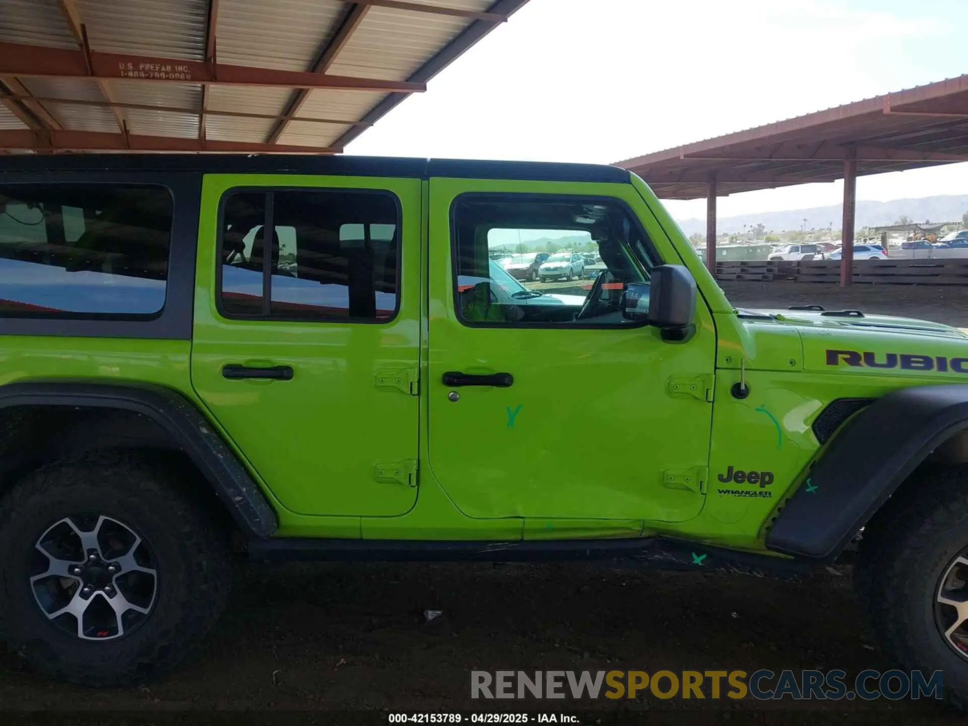 14 Photograph of a damaged car 1C4JJXFM4MW833906 JEEP WRANGLER UNLIMITED 2021
