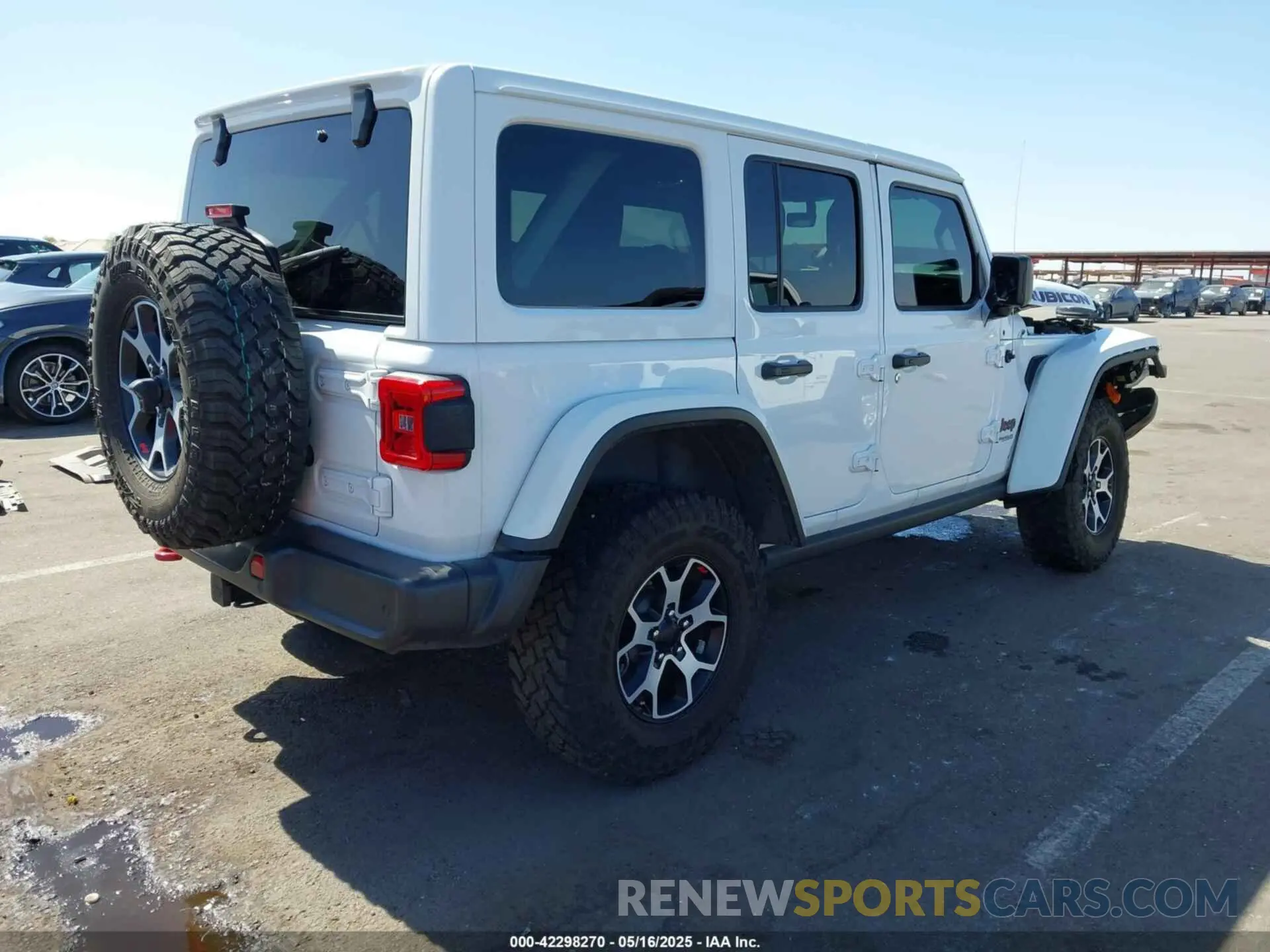 4 Photograph of a damaged car 1C4JJXFM5MW517947 JEEP WRANGLER UNLIMITED 2021