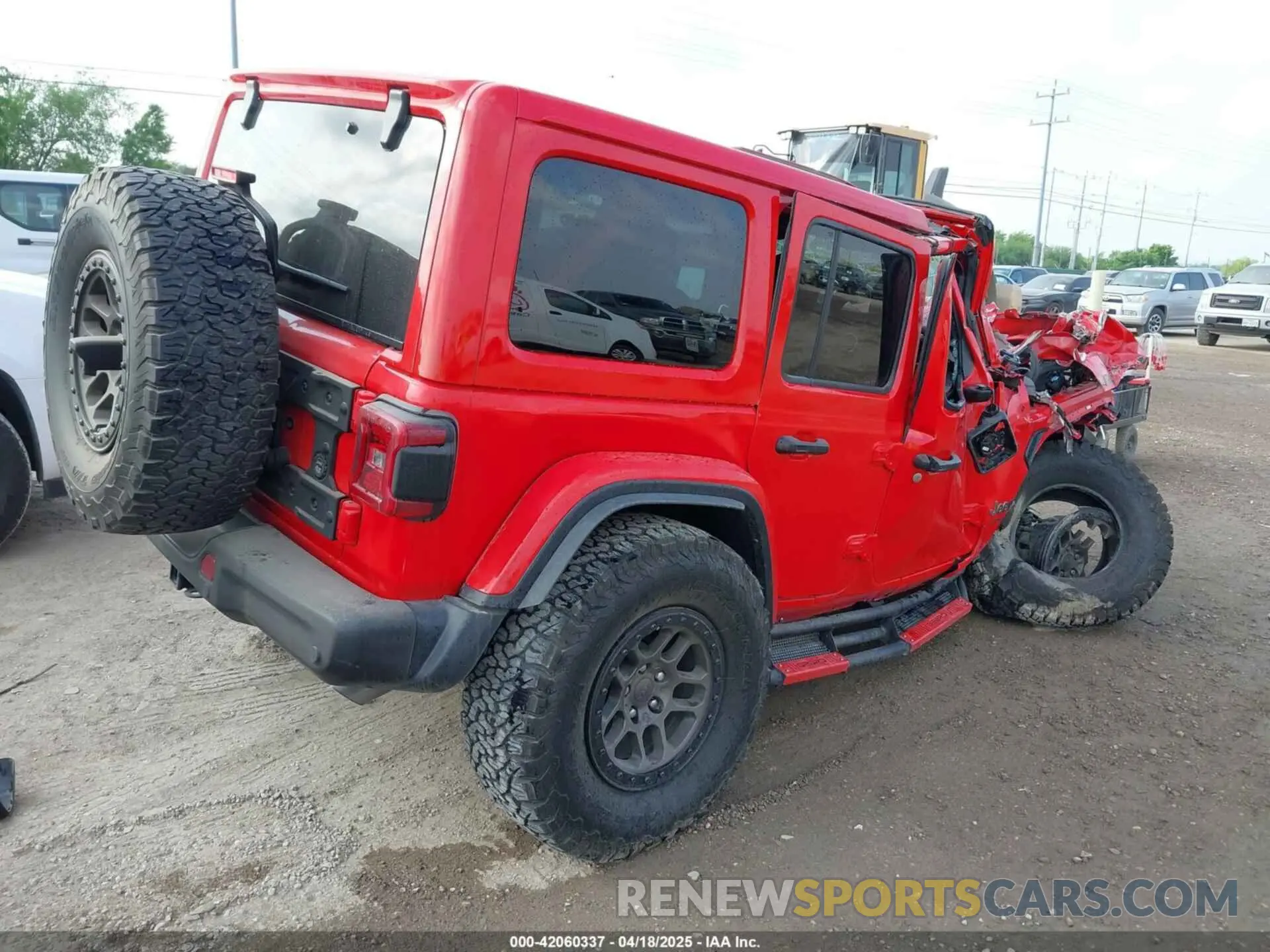 4 Photograph of a damaged car 1C4JJXSJ0MW827483 JEEP WRANGLER UNLIMITED 2021