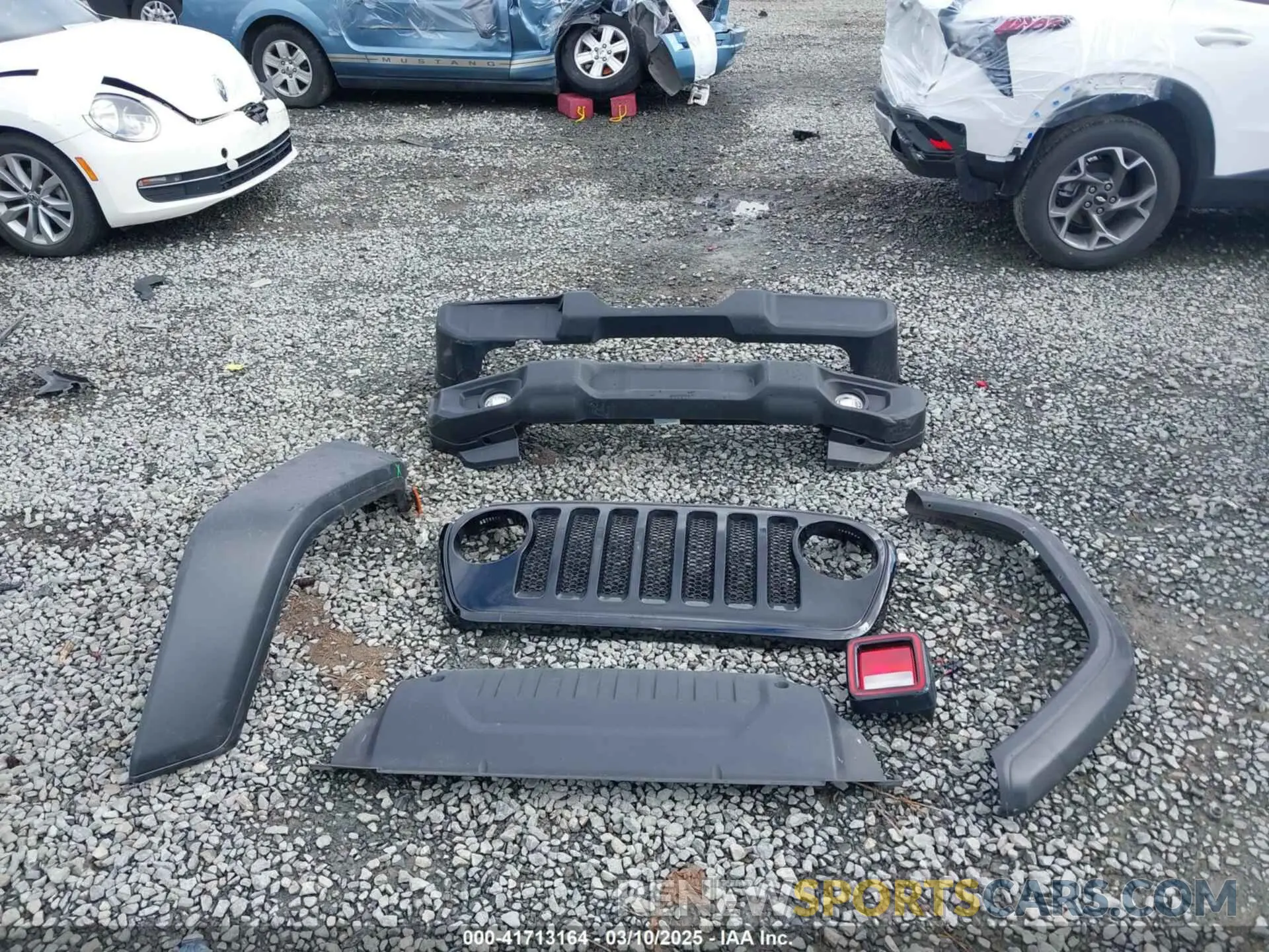 12 Photograph of a damaged car 1C4HJXDG1NW133757 JEEP WRANGLER UNLIMITED 2022