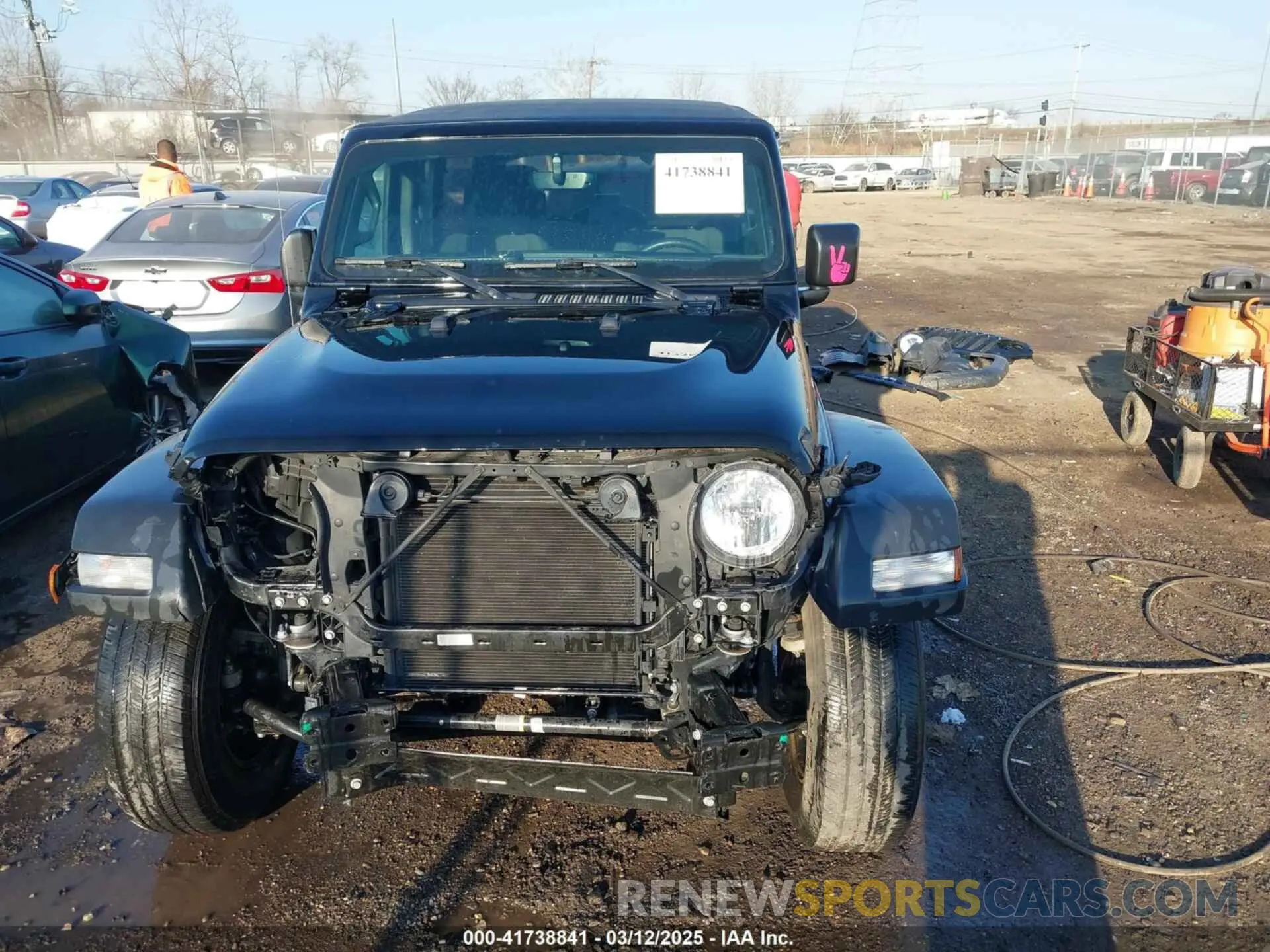 13 Photograph of a damaged car 1C4HJXDG5NW135060 JEEP WRANGLER UNLIMITED 2022