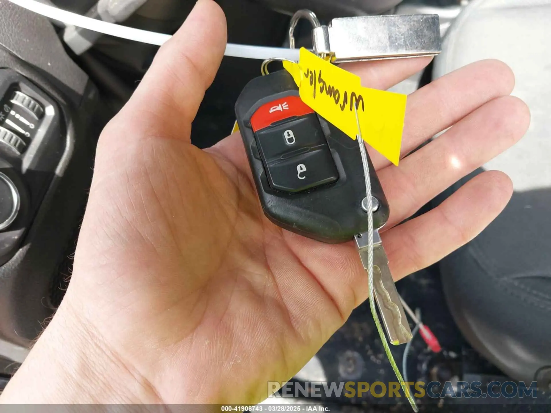 11 Photograph of a damaged car 1C4HJXDG6NW180234 JEEP WRANGLER UNLIMITED 2022