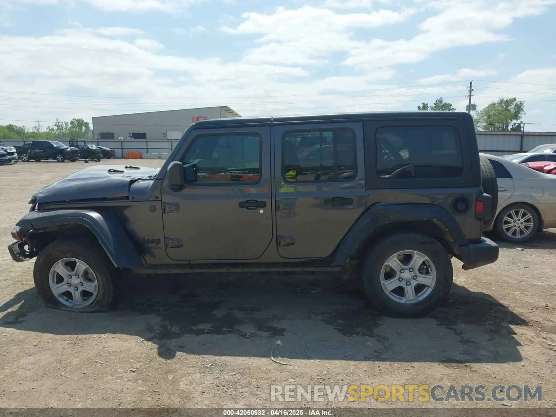13 Photograph of a damaged car 1C4HJXDGXNW175635 JEEP WRANGLER UNLIMITED 2022