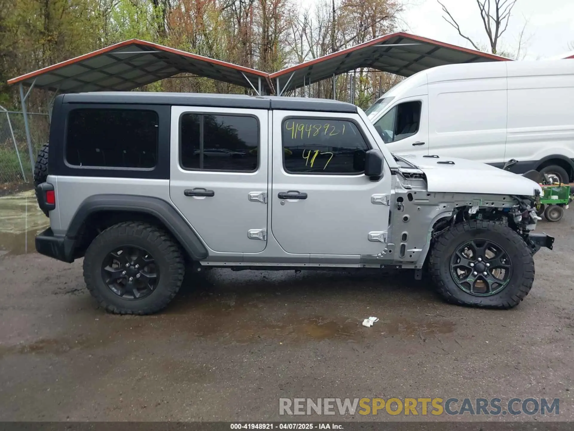 13 Photograph of a damaged car 1C4HJXDM9NW272685 JEEP WRANGLER UNLIMITED 2022