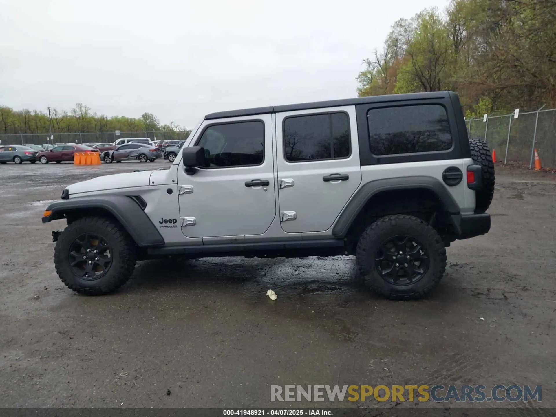 14 Photograph of a damaged car 1C4HJXDM9NW272685 JEEP WRANGLER UNLIMITED 2022