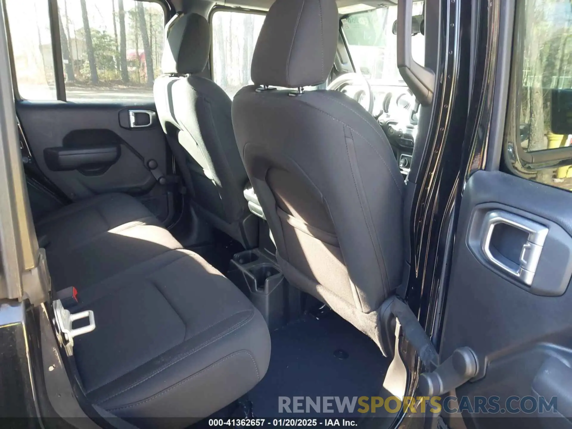 8 Фотография поврежденного автомобиля 1C4HJXDN6NW132859 JEEP WRANGLER UNLIMITED 2022
