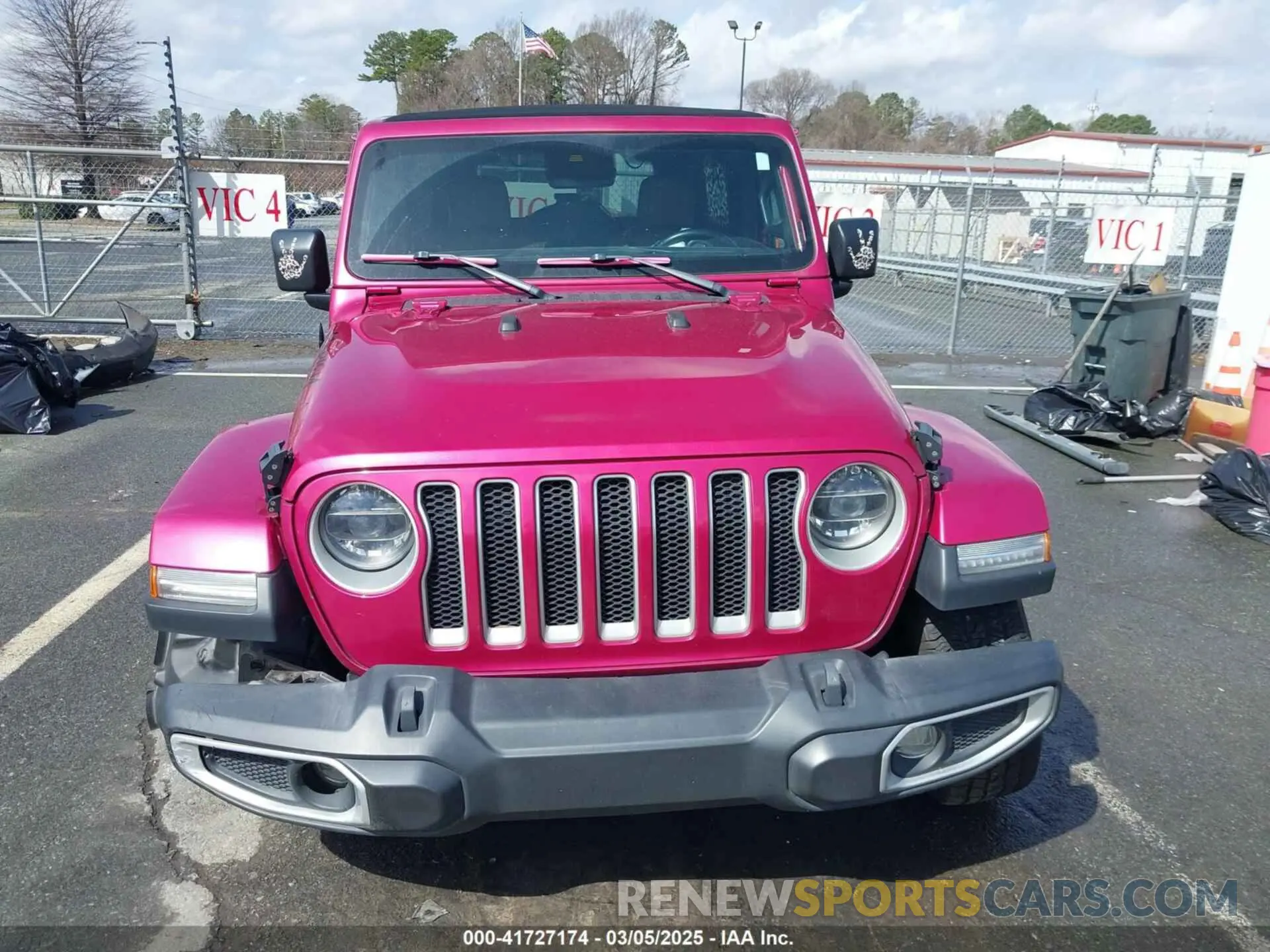 12 Photograph of a damaged car 1C4HJXEG5NW109153 JEEP WRANGLER UNLIMITED 2022
