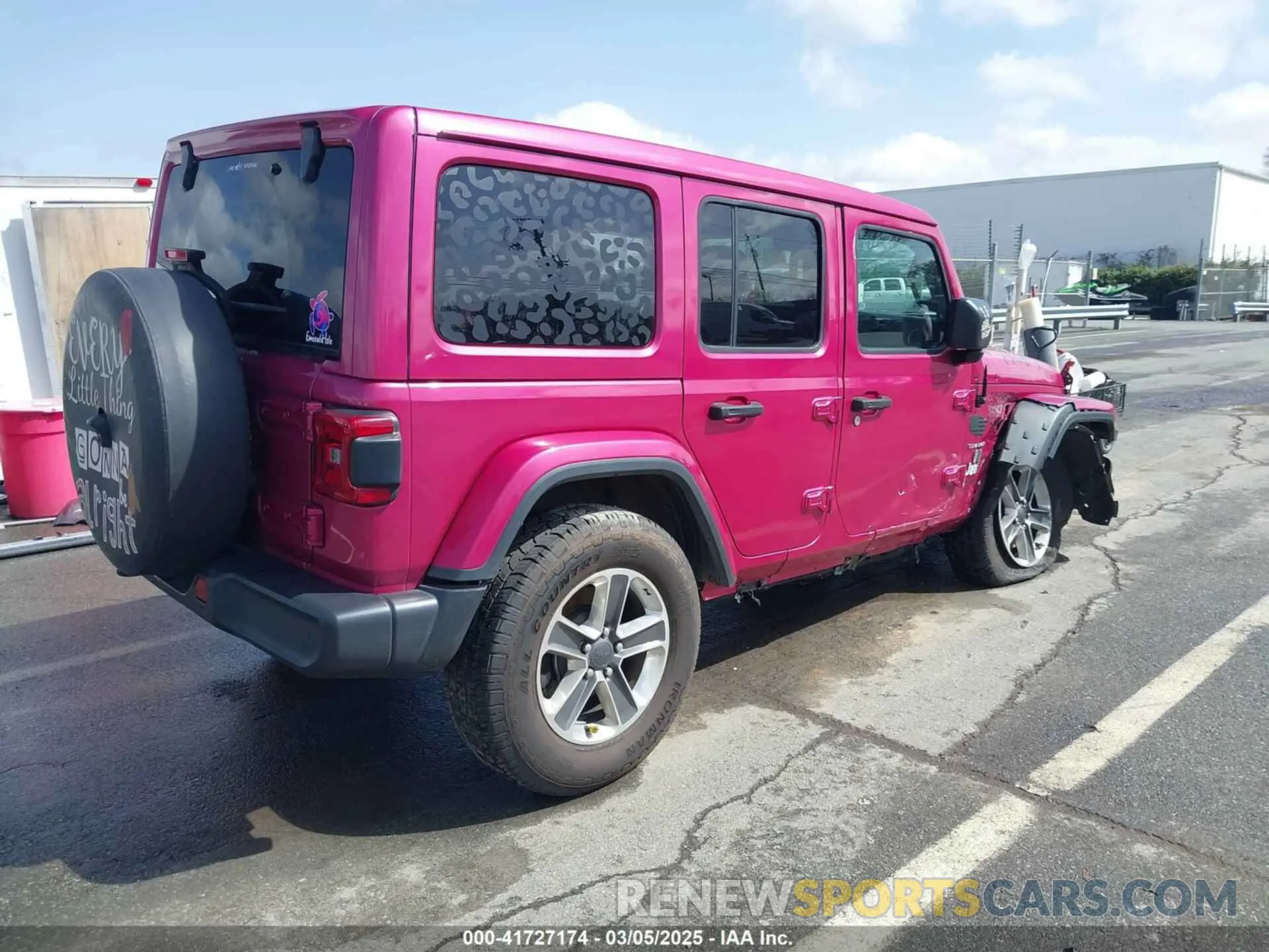 4 Photograph of a damaged car 1C4HJXEG5NW109153 JEEP WRANGLER UNLIMITED 2022
