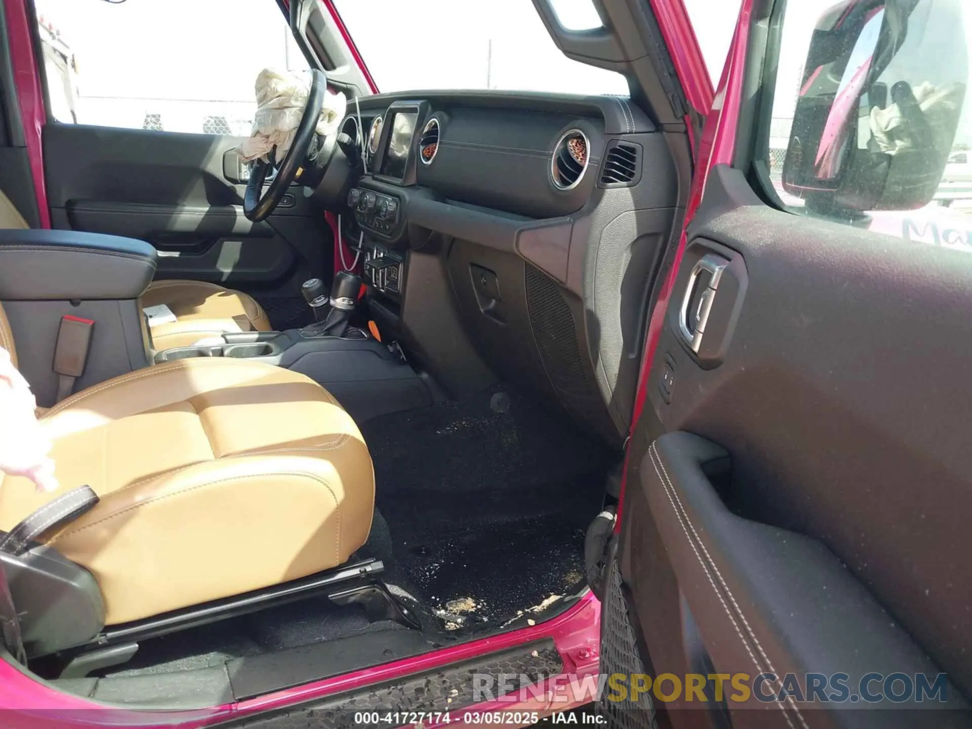 5 Photograph of a damaged car 1C4HJXEG5NW109153 JEEP WRANGLER UNLIMITED 2022