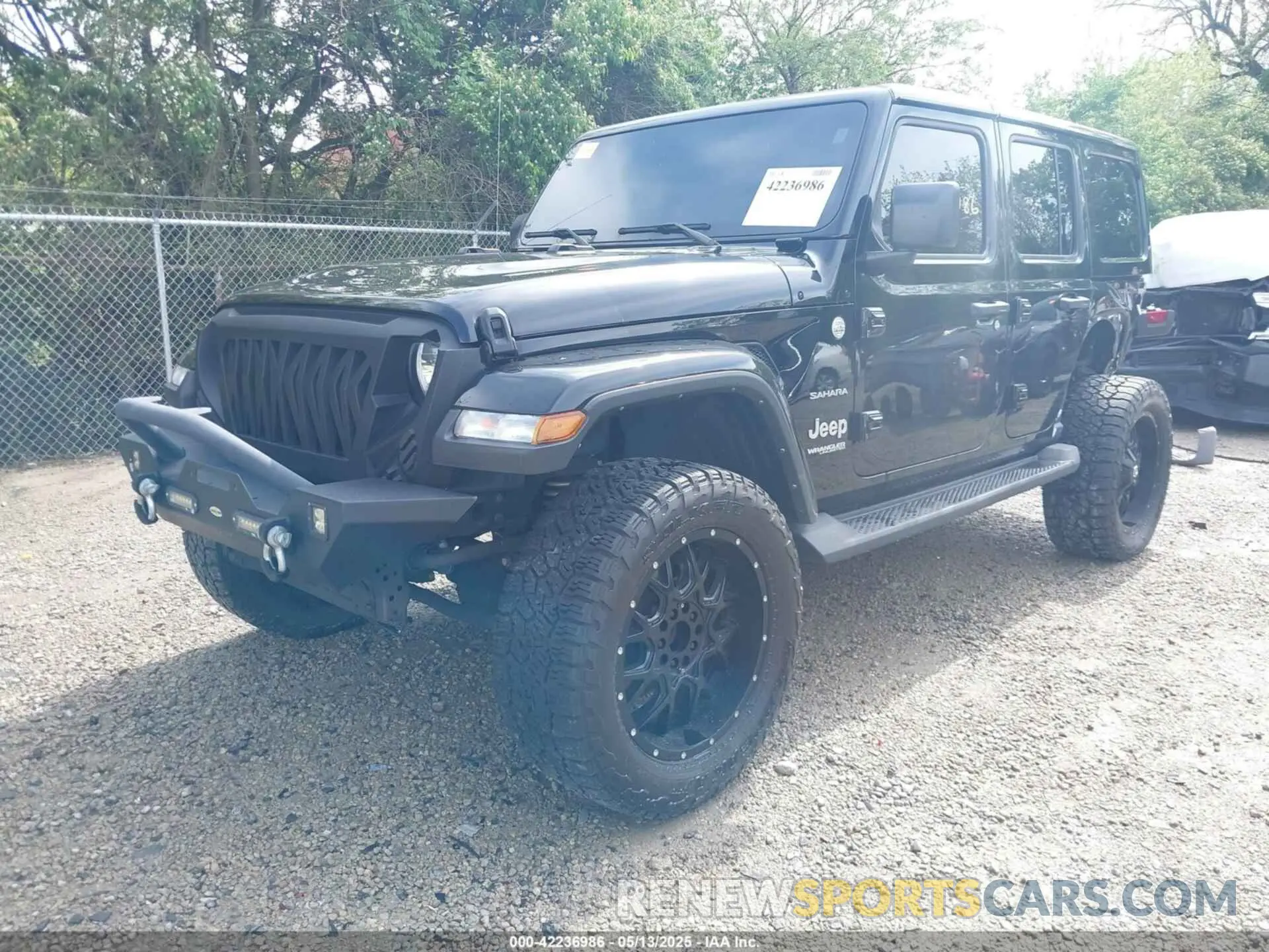 2 Фотография поврежденного автомобиля 1C4HJXEG6NW195167 JEEP WRANGLER UNLIMITED 2022